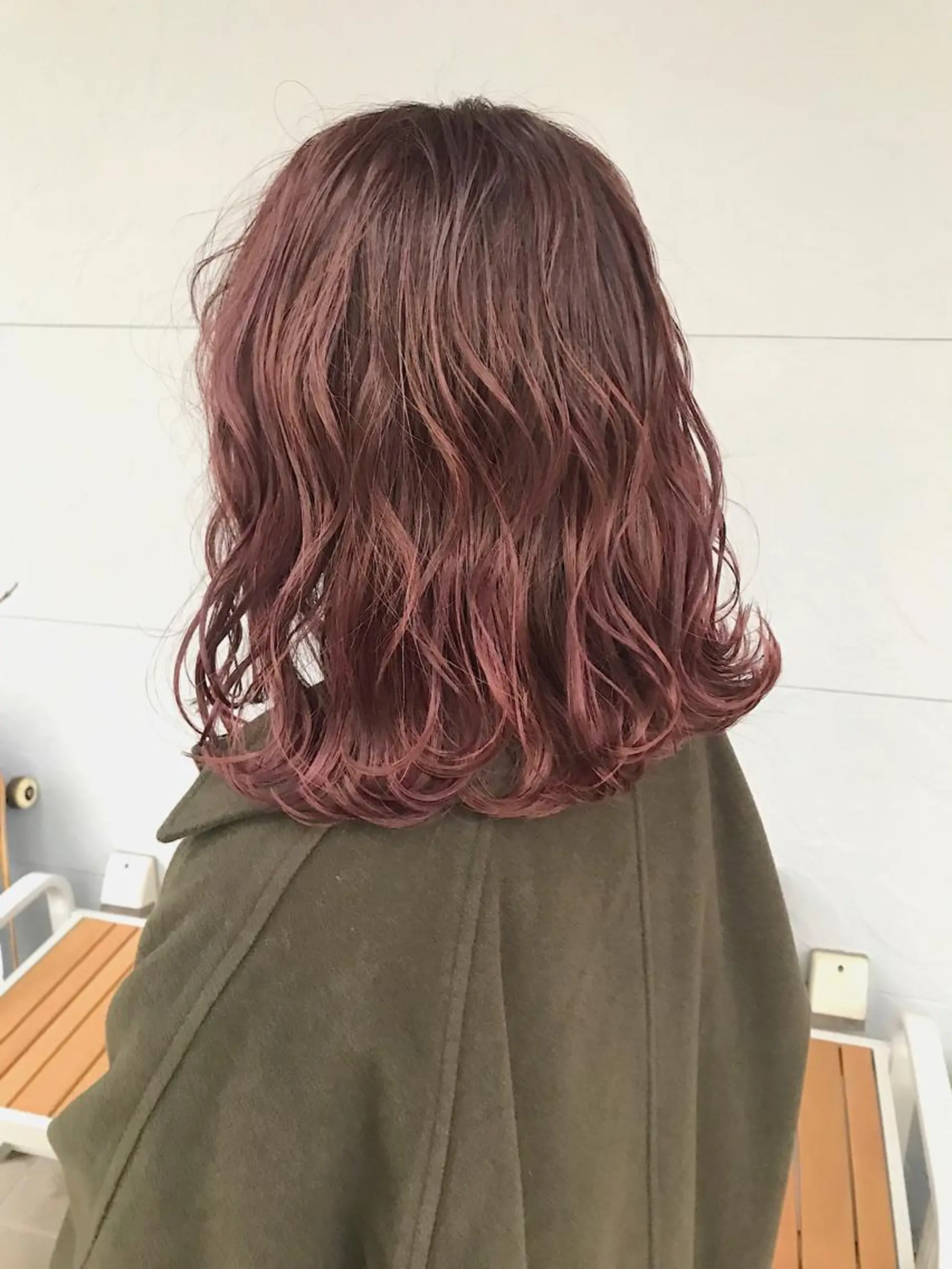 ミディアム カラー パーマ ピンクカラー ヘアカラー lani 天神大名/ブリーチのヘアスタイル