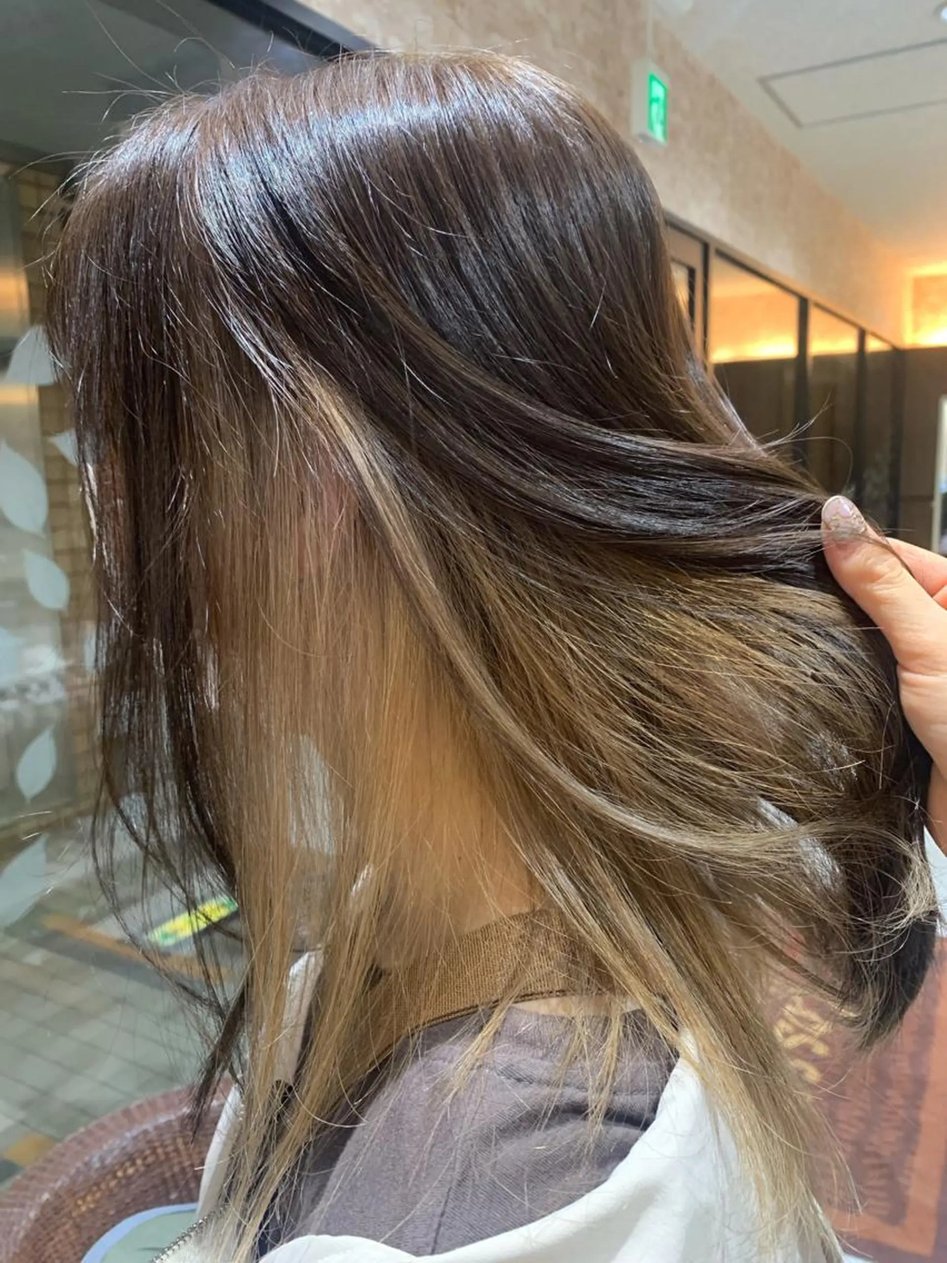 ロング カラー ヘアカラー トリートメント 近藤千翔🩵 髪質改善Periodのエステ・リラクイメージ