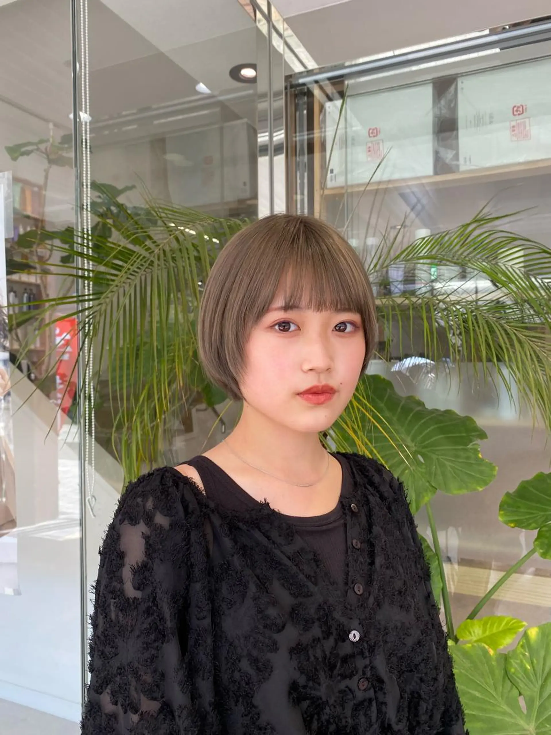 ショート カラー ブリーチ メンズパーマ支配率 No.1🔥坂井那吏のヘアスタイル