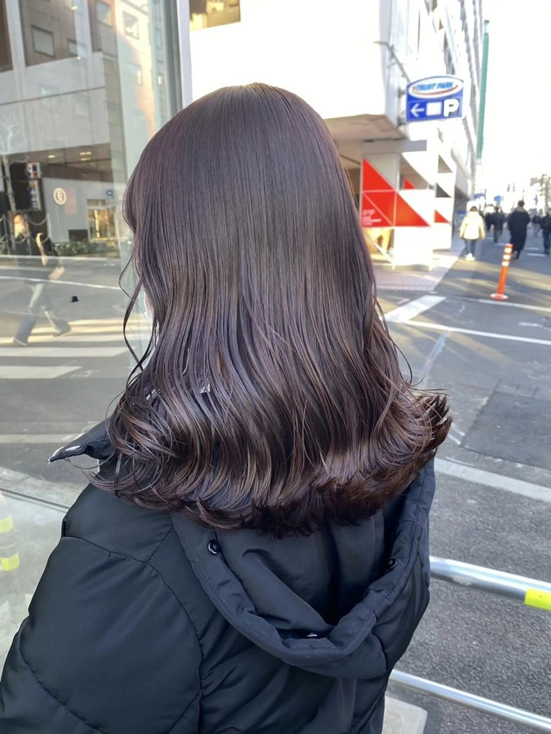 カラー 暗髪透明感カラー🖤 池袋SHE🖤のヘアスタイル