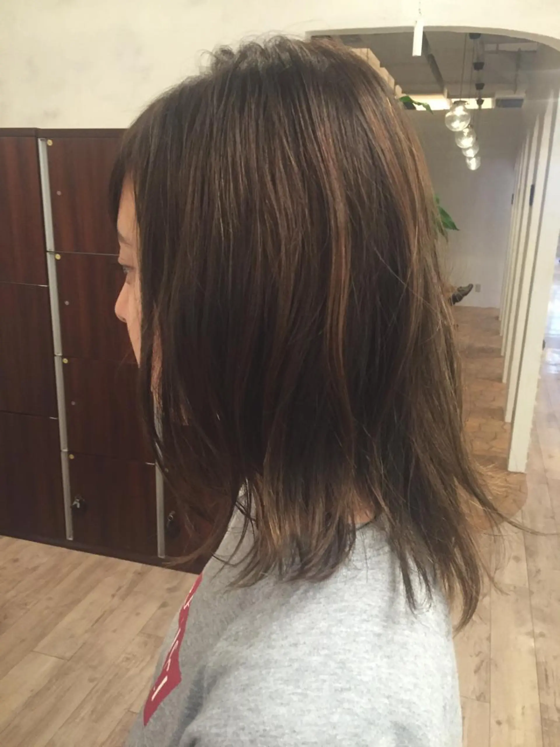 ミディアム ハイライト 所渉/韓国レイヤー /ウルフカットのヘアスタイル