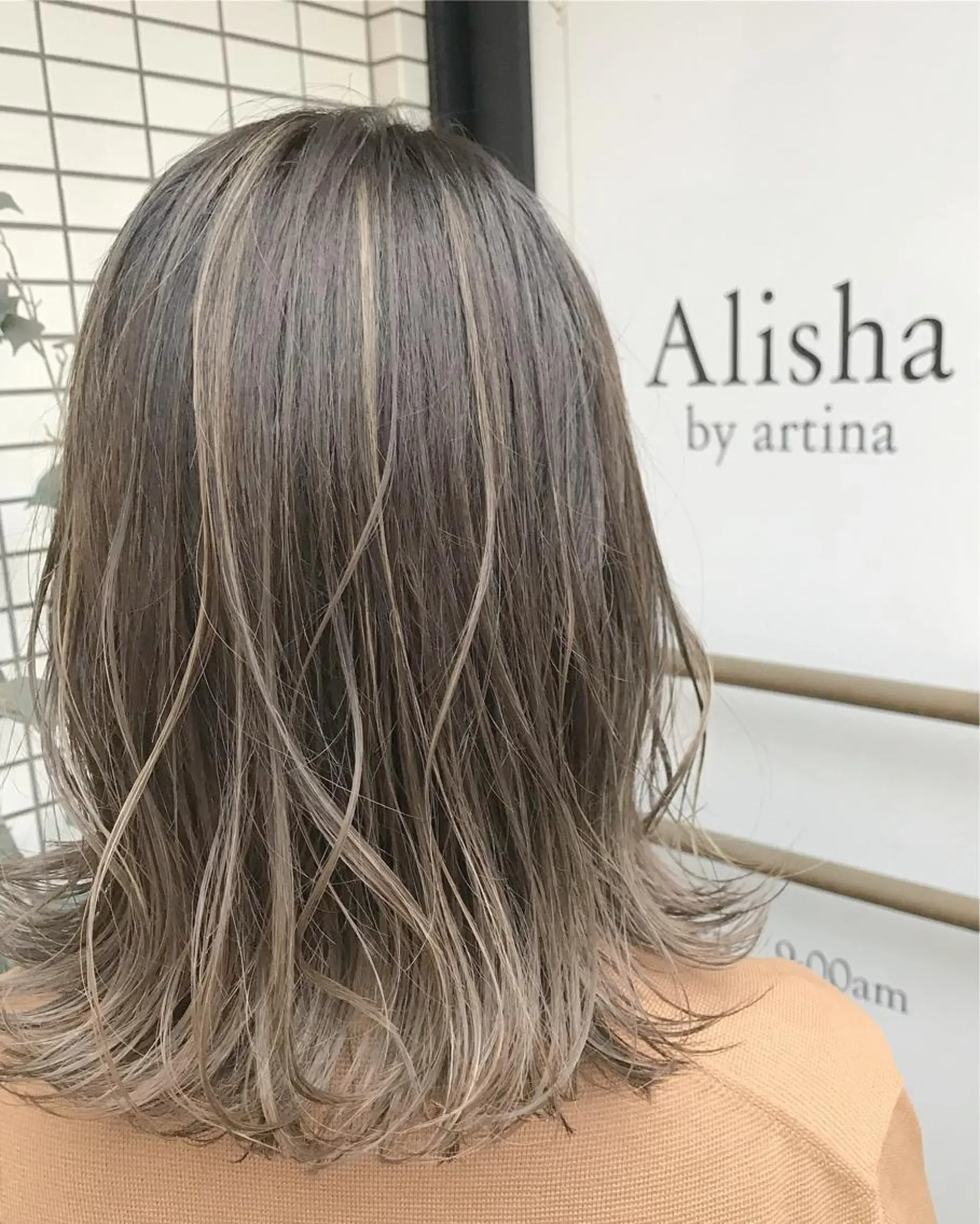 ミディアム カラー バレイヤージュ グレージュ ハイライトカラー イルミナカラー ハイライト Hair Salon JEUNESSE所属・【髪質改善】加藤 崇徳のヘアスタイル