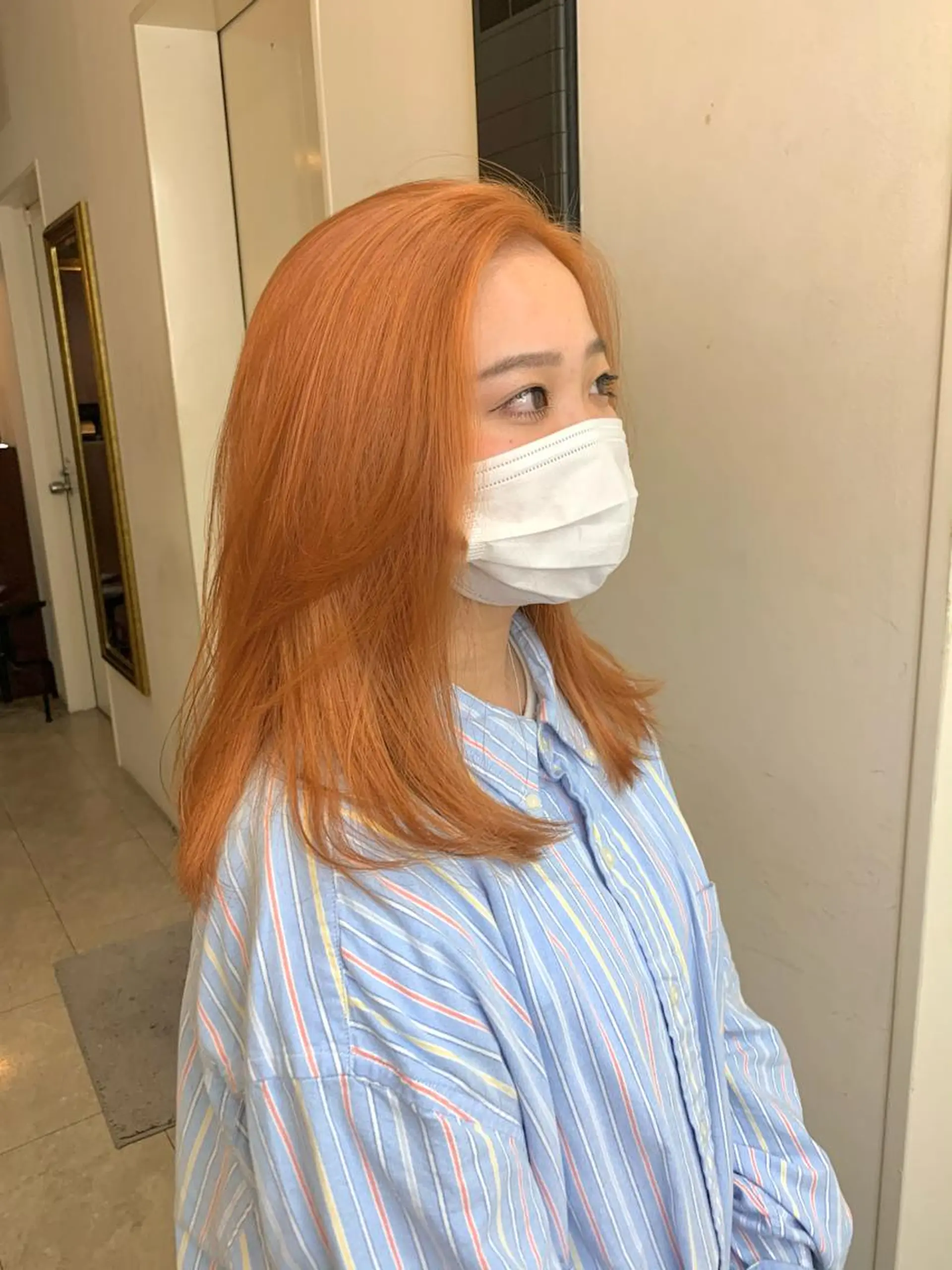 セミロング カラー ベージュカラー オレンジ オレンジベージュ ピンクカラー 桃果 momokaのヘアスタイル