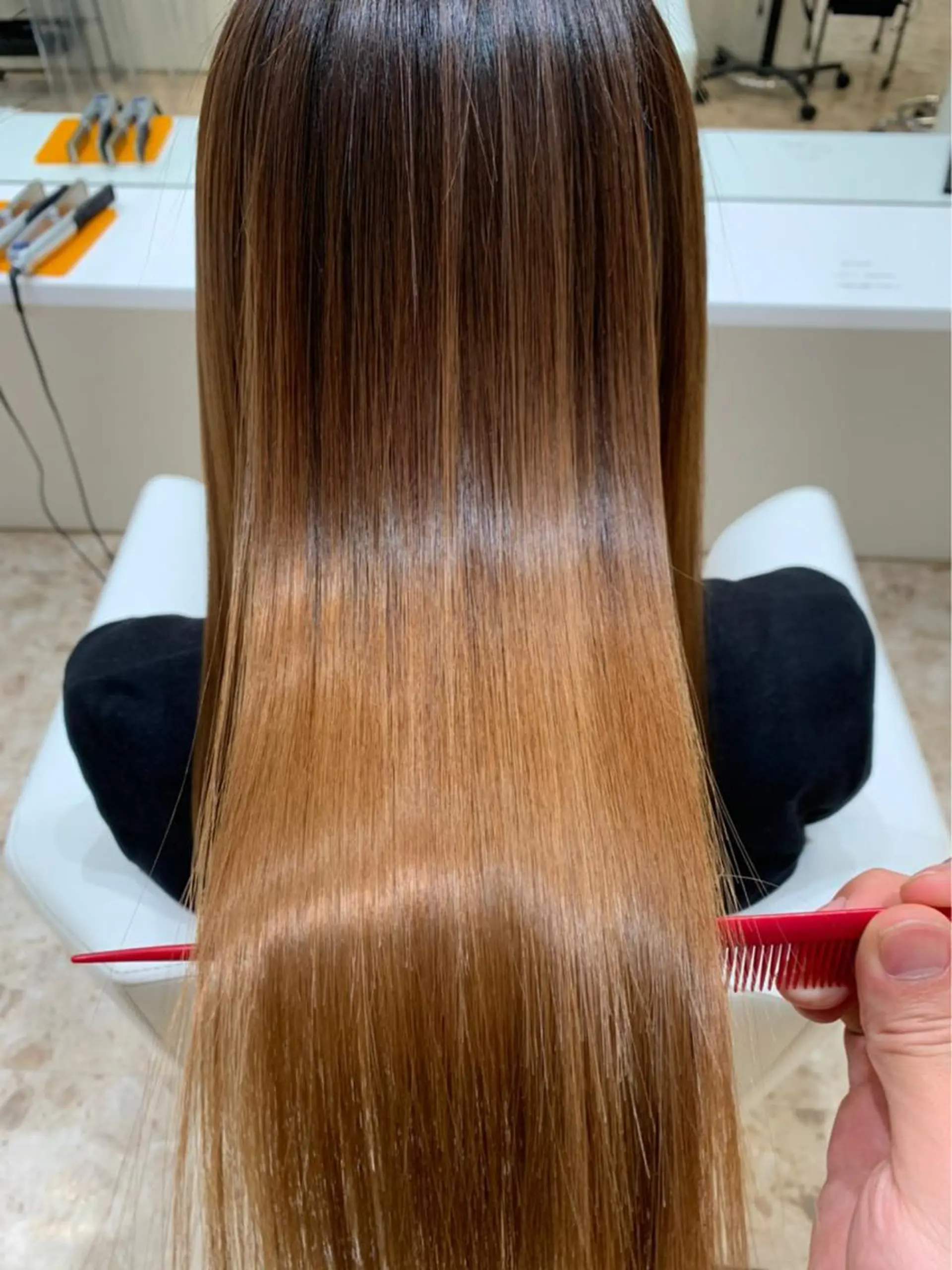 ロング 京都レイヤーカット/ 縮毛矯正/羽柴りくのマツエク・マツパデザイン