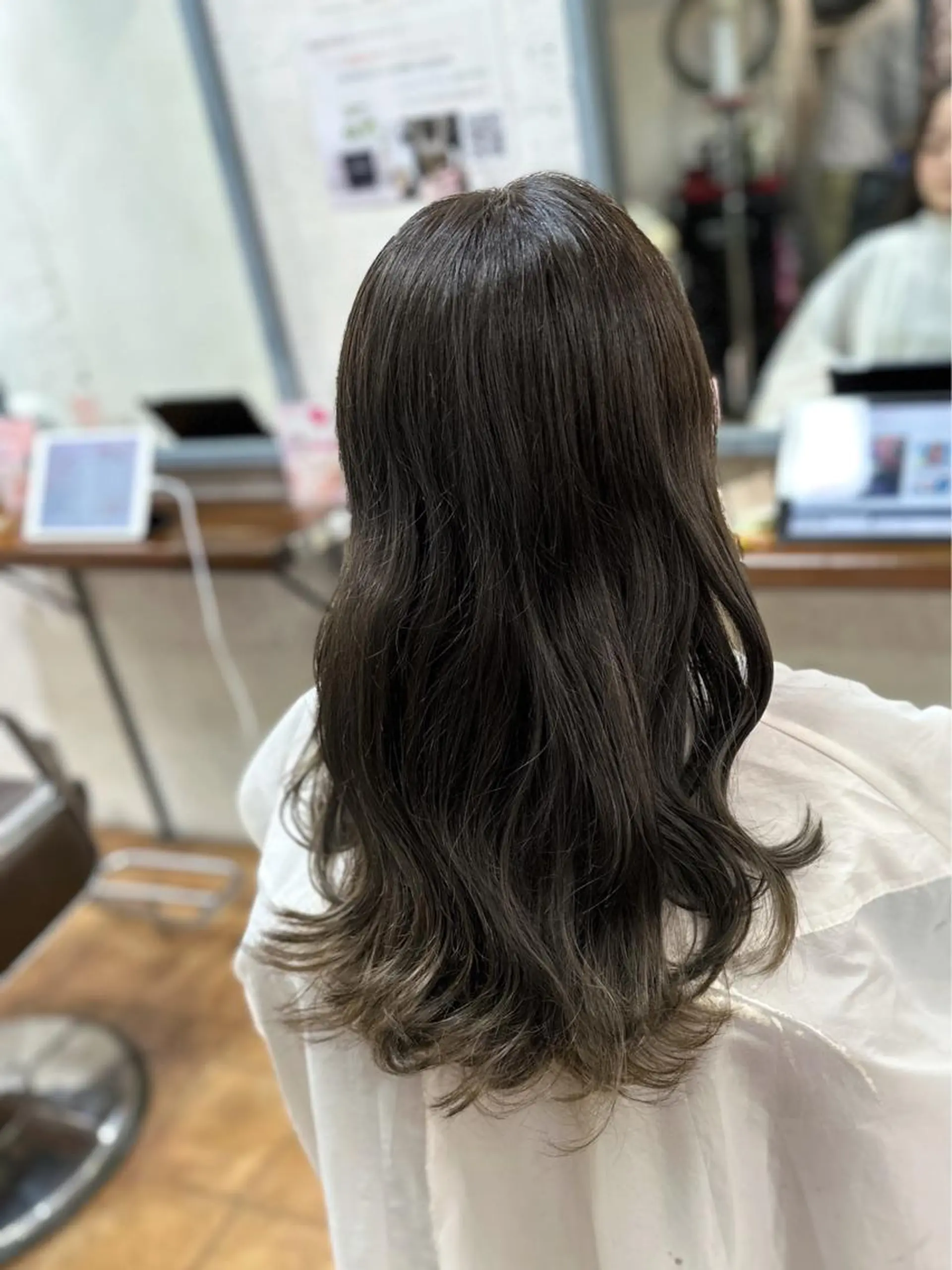 セミロング カラー メンズパーマ 本多のヘアスタイル