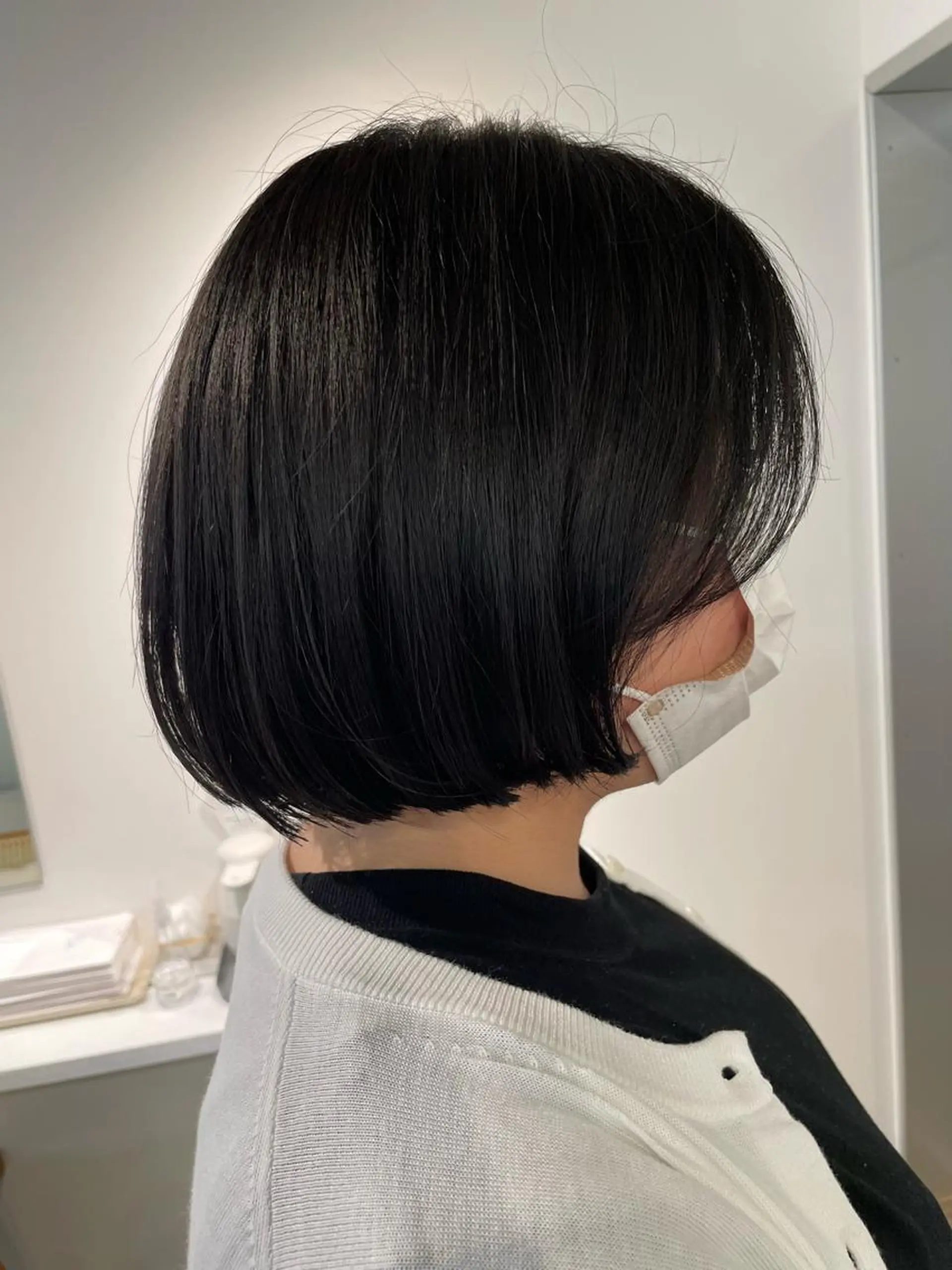 ミディアム ボブ 顔まわりレイヤー レイヤーカット fit/ madokaのヘアスタイル