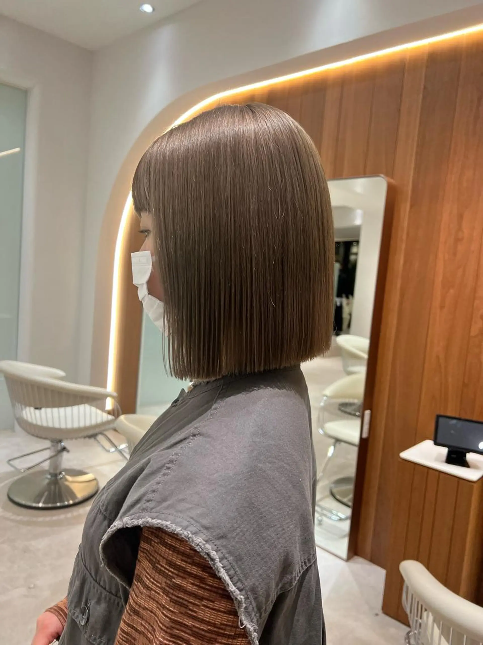 ミディアム カット ヘアカラー トリートメント HAVANA MIZUKIのヘアスタイル