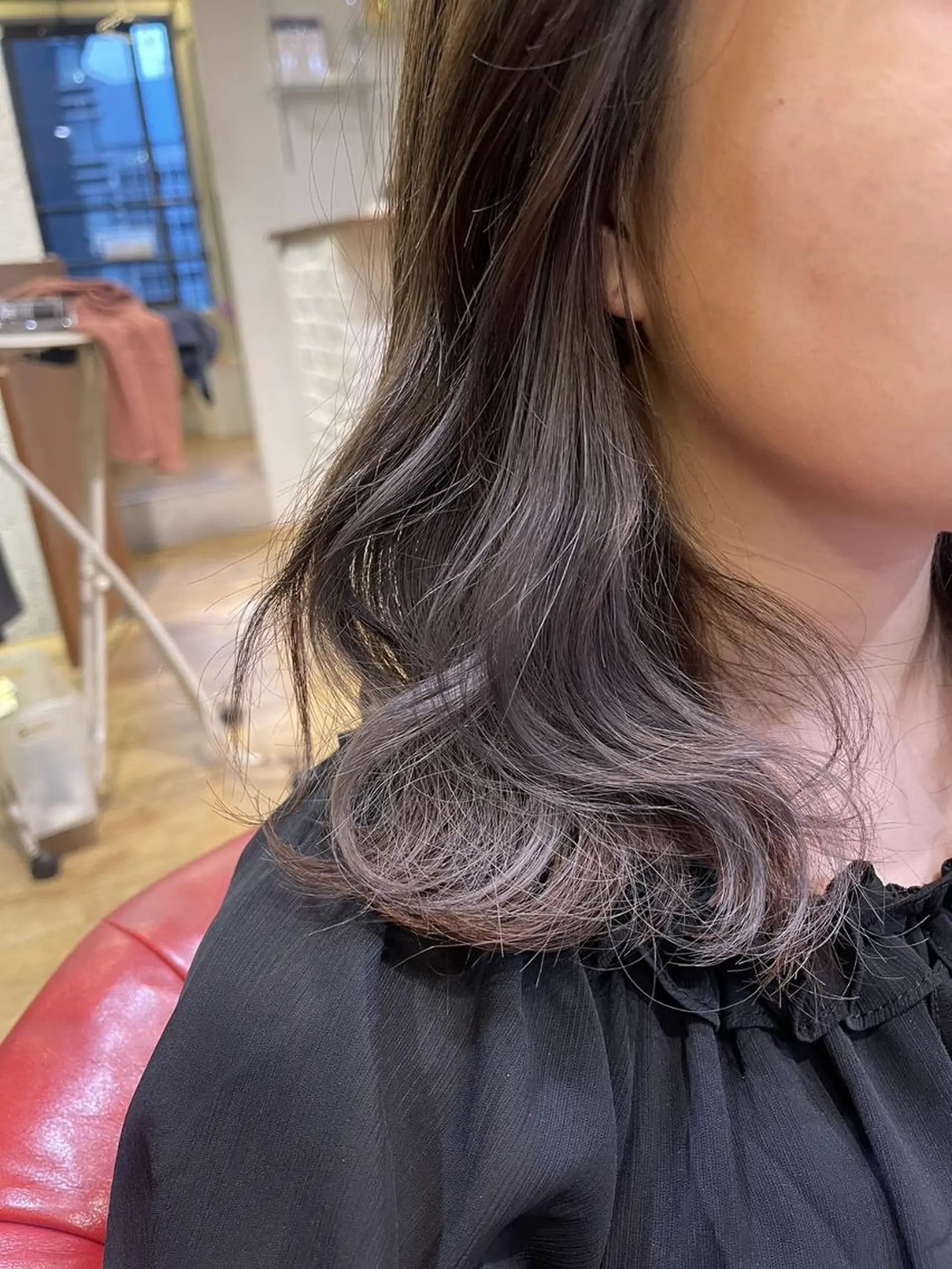 ミディアム カラー アティリー 西梅田のヘアスタイル