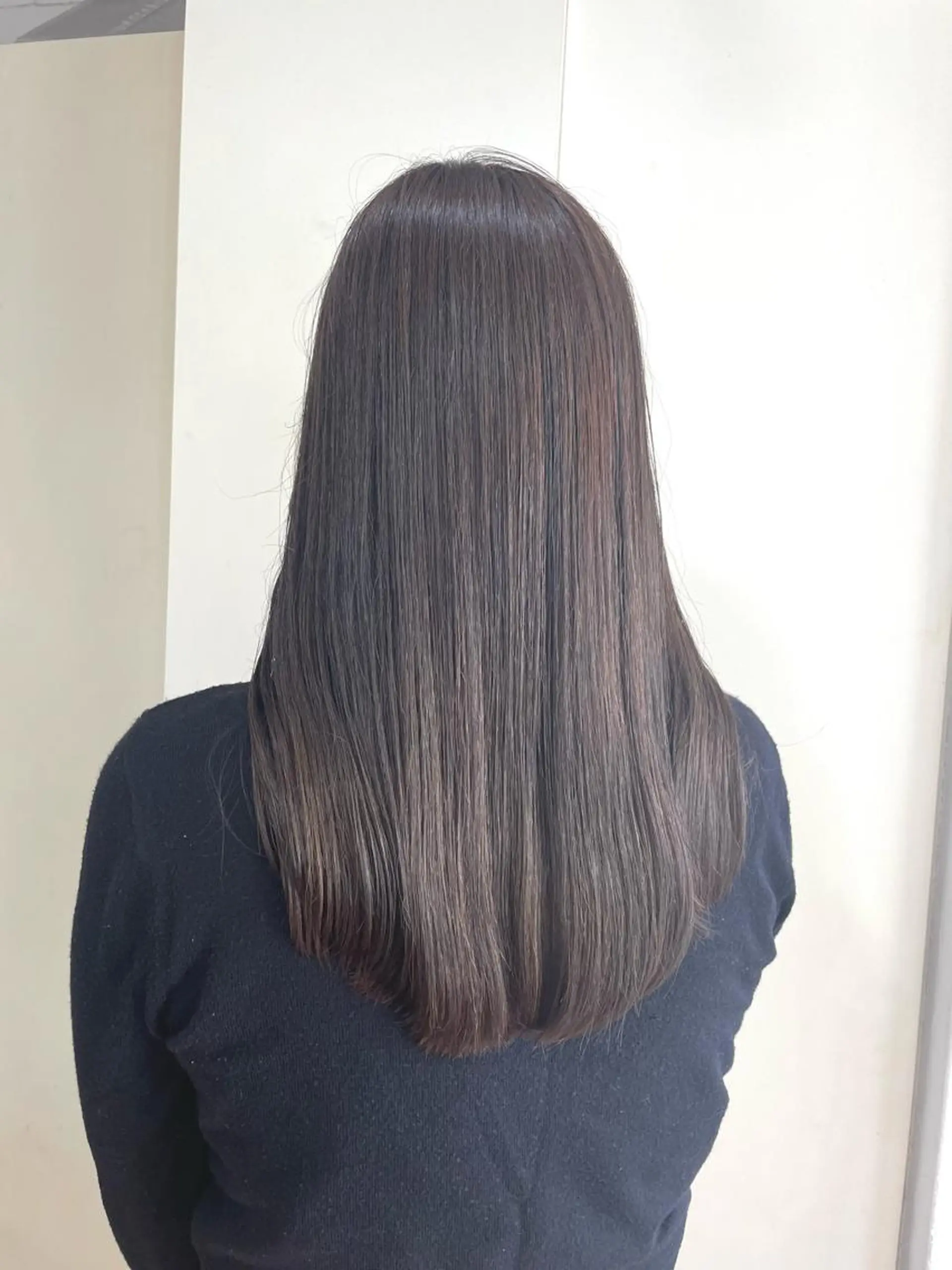 ロング カラー グレージュ カット トリートメント 🦋透明感 艶カラー Rie🦋のヘアスタイル