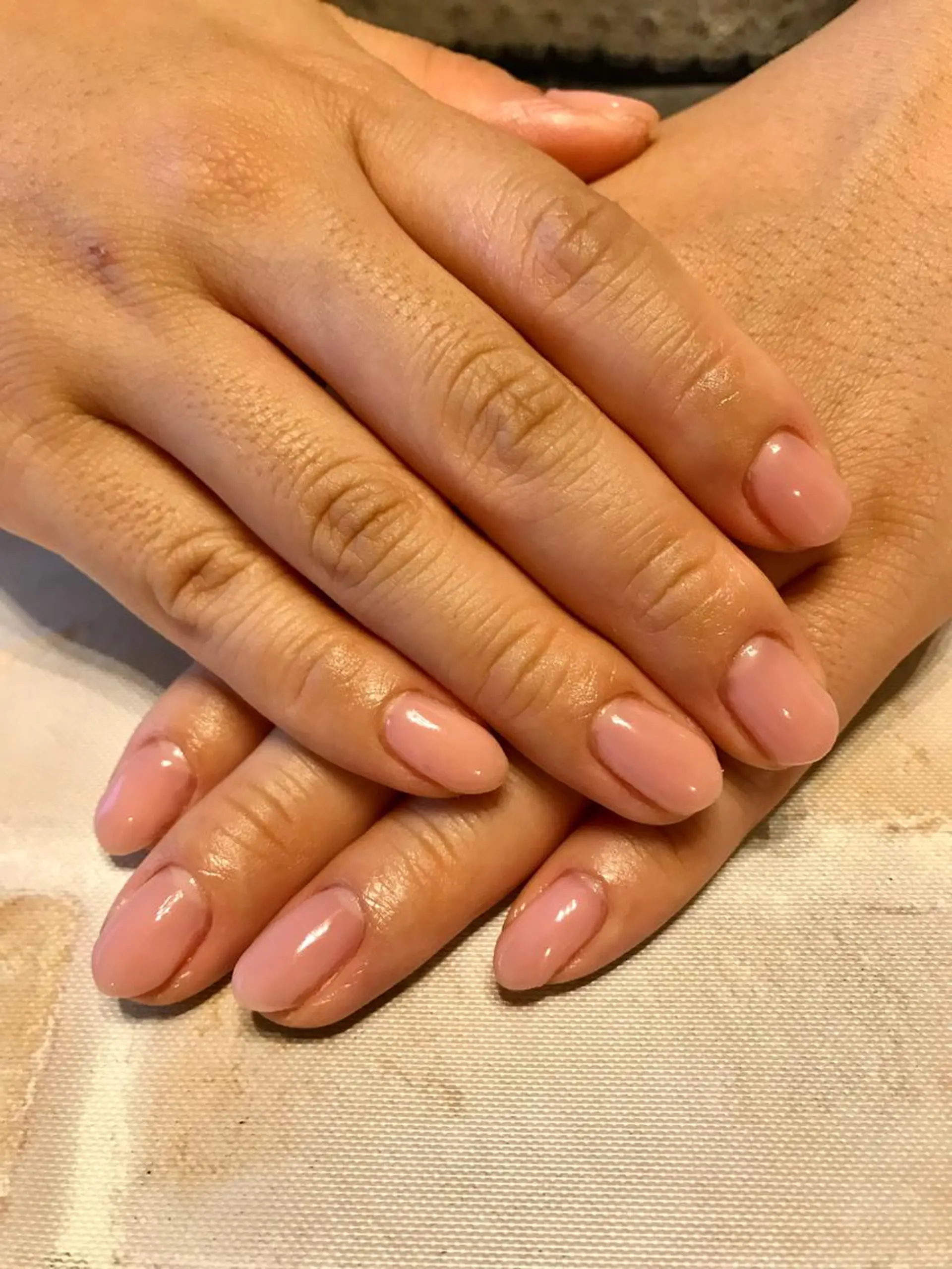 ショート ハンドネイル A nail所属・鈴木 茜のネイルデザイン