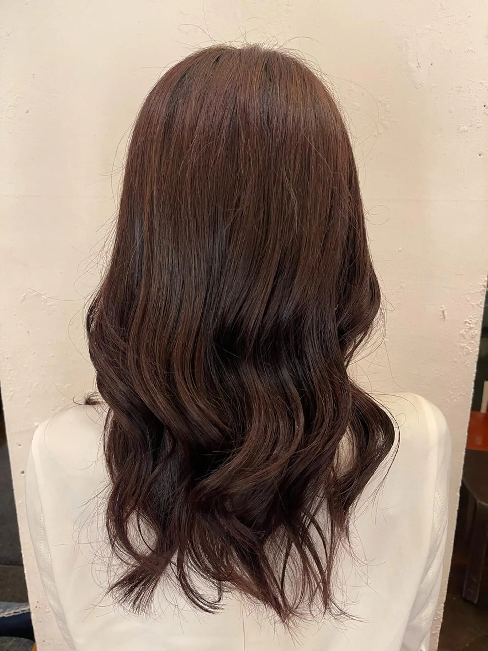 ミディアム カラー 吉田 優里のヘアスタイル
