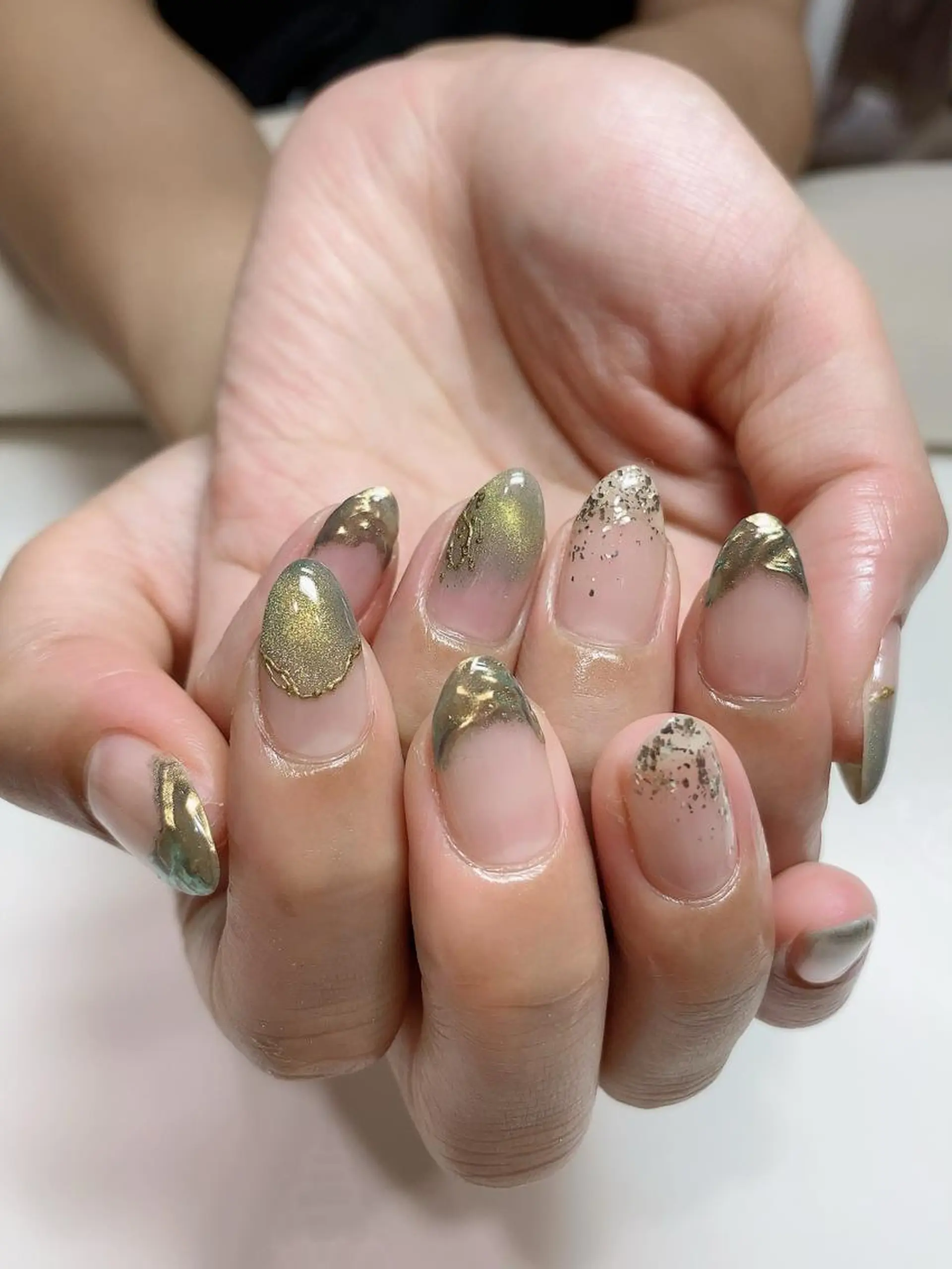 ネイル マグネットネイル ミラーネイル ニュアンスネイル ハンドネイル フジタ エリカのネイルデザイン