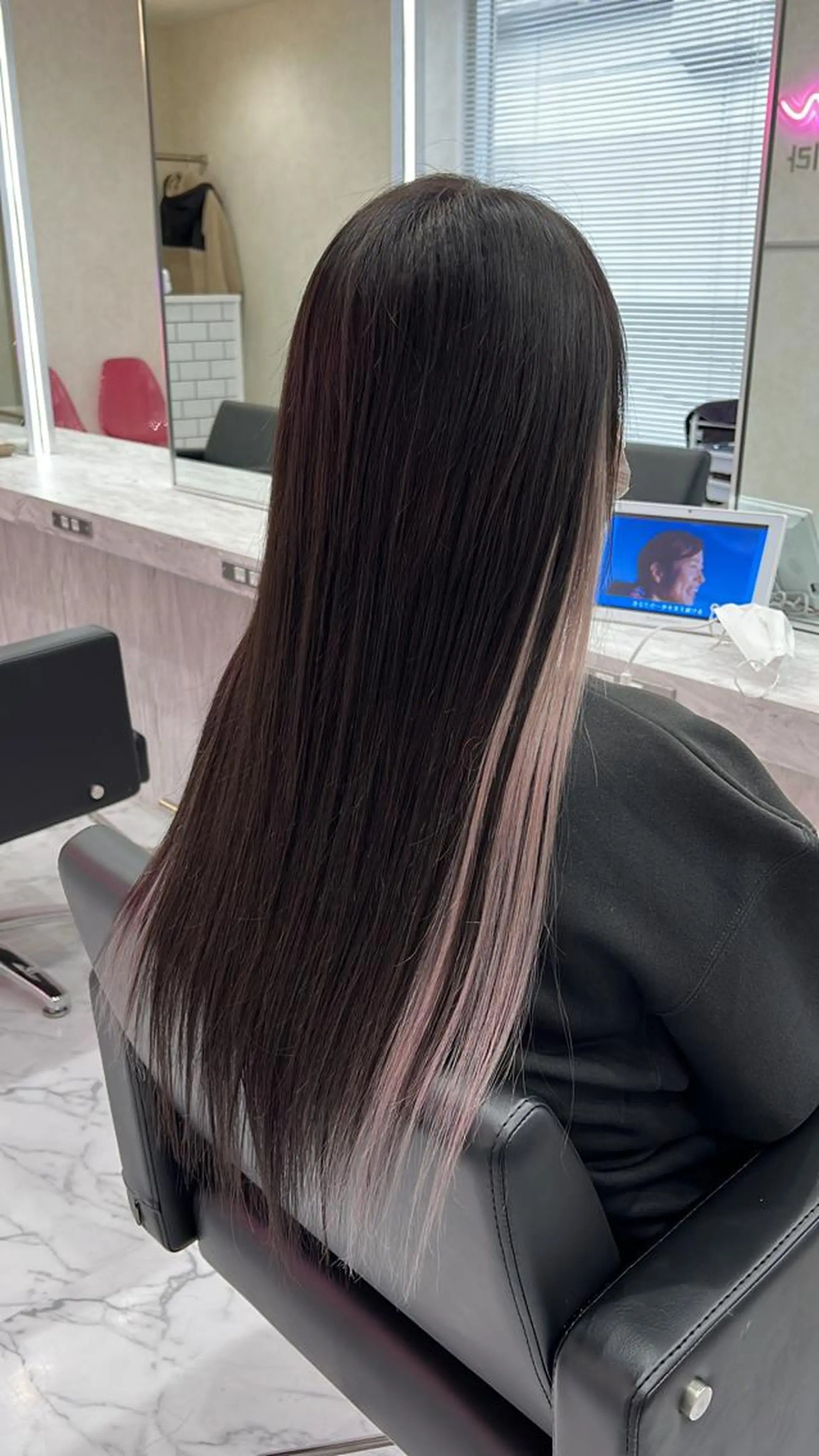 ロング エクステ エクステ 韓国風🫧艶カラー 💟ran💟のヘアスタイル