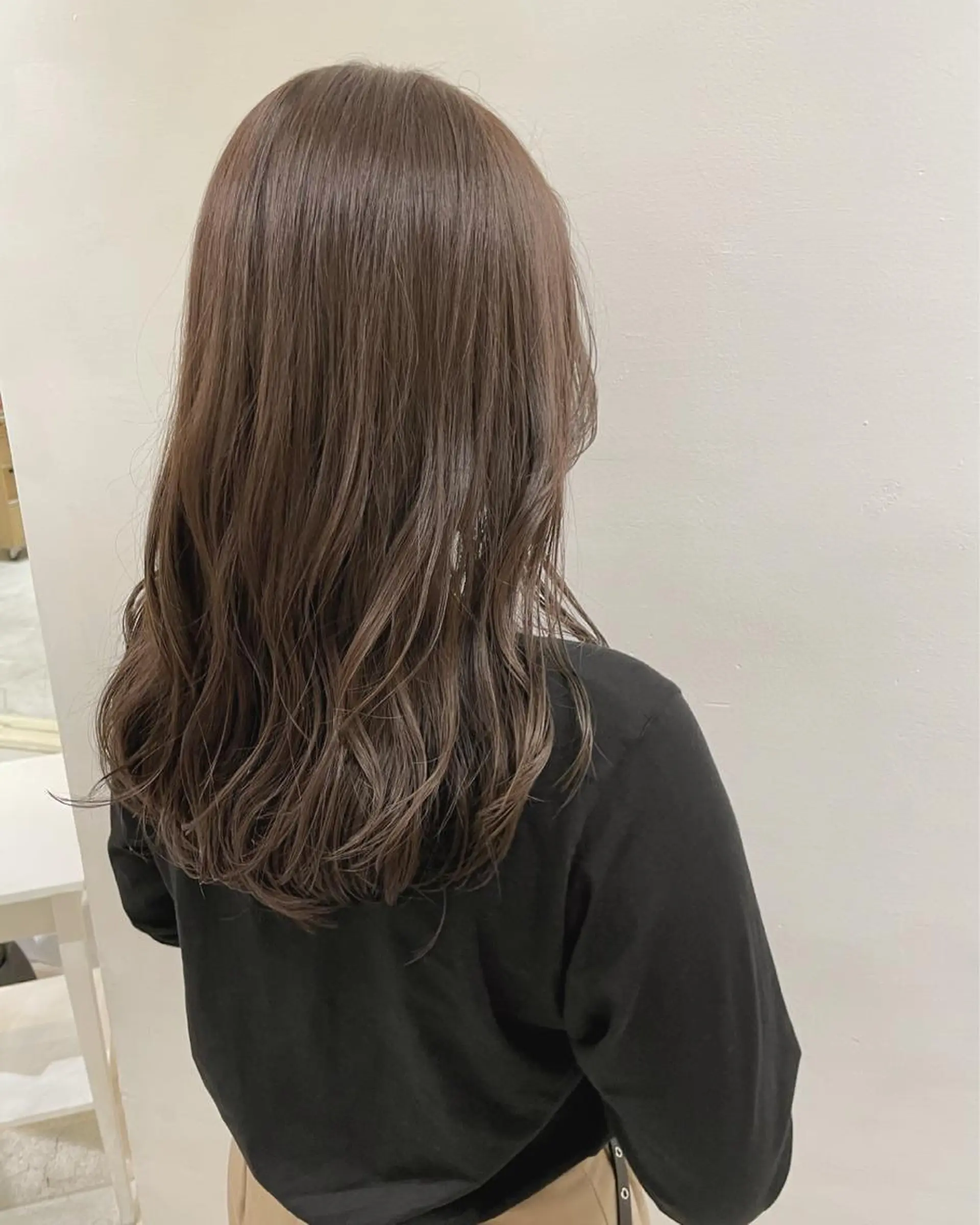 ロング カラー カット ぱつっとボブ 古家 佑真のヘアスタイル