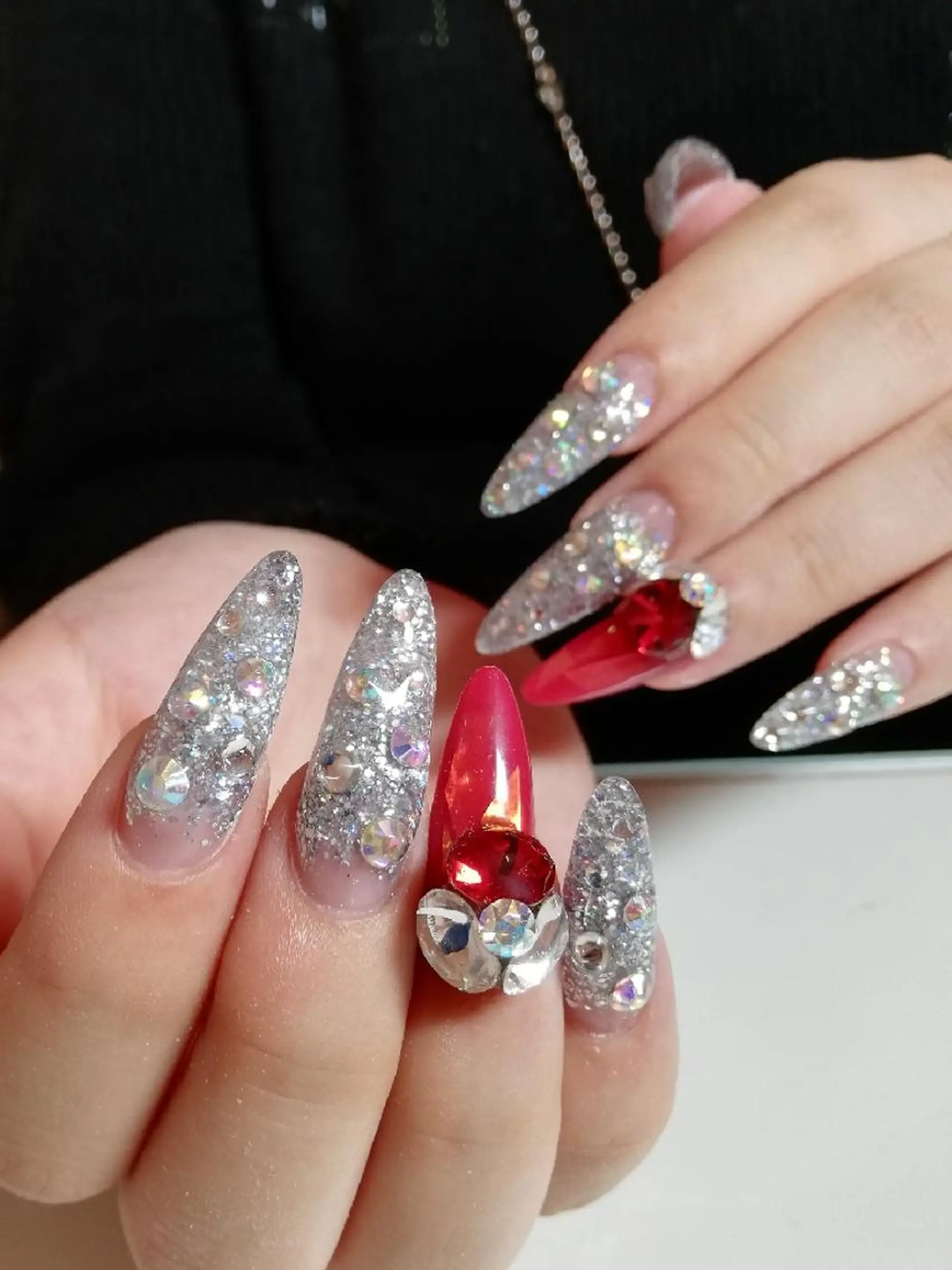 ロング ネイル BlissNail ブリスネイルのネイルデザイン