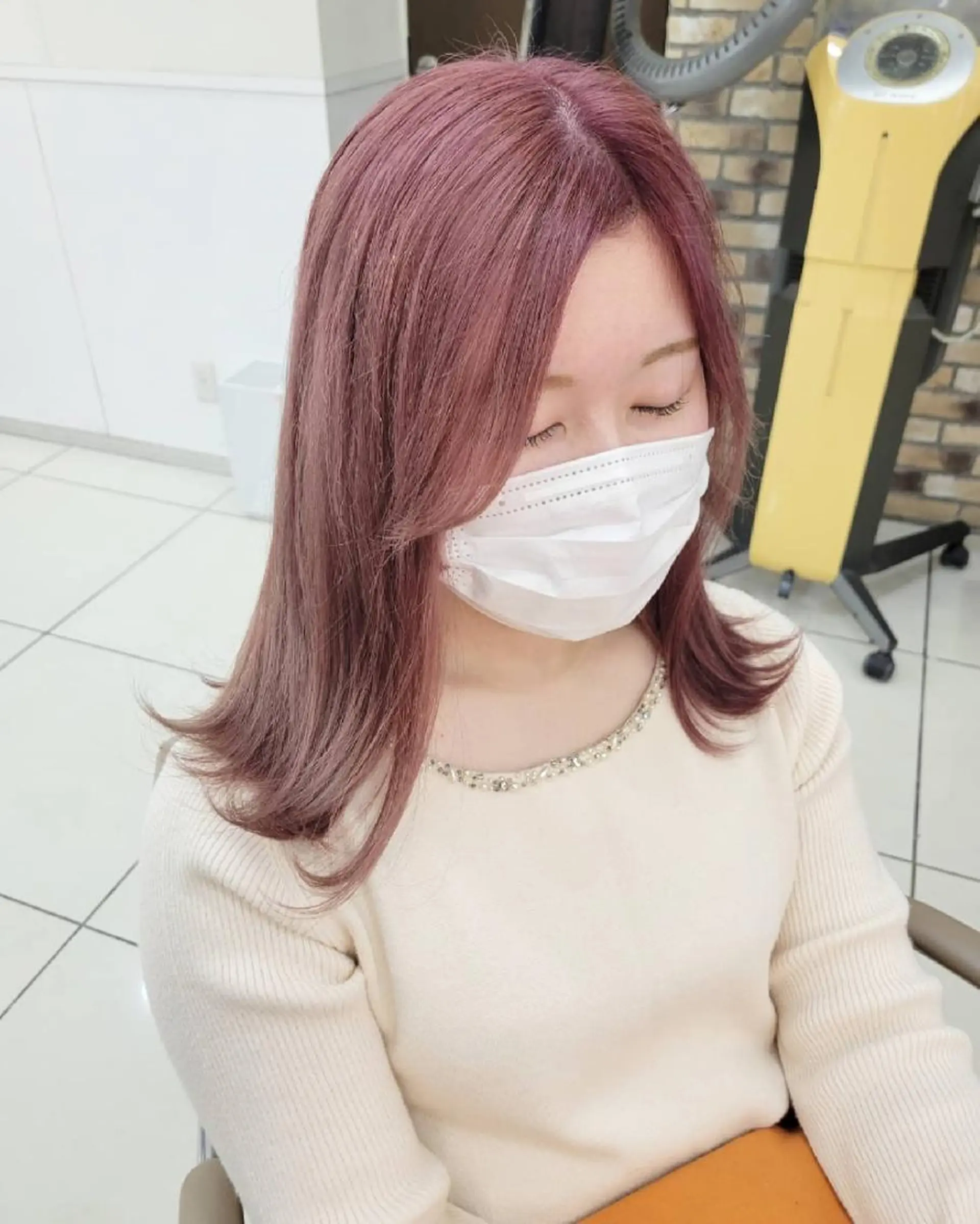 セミロング カラー ママ美容師まつげ 🤍まき🤍のヘアスタイル