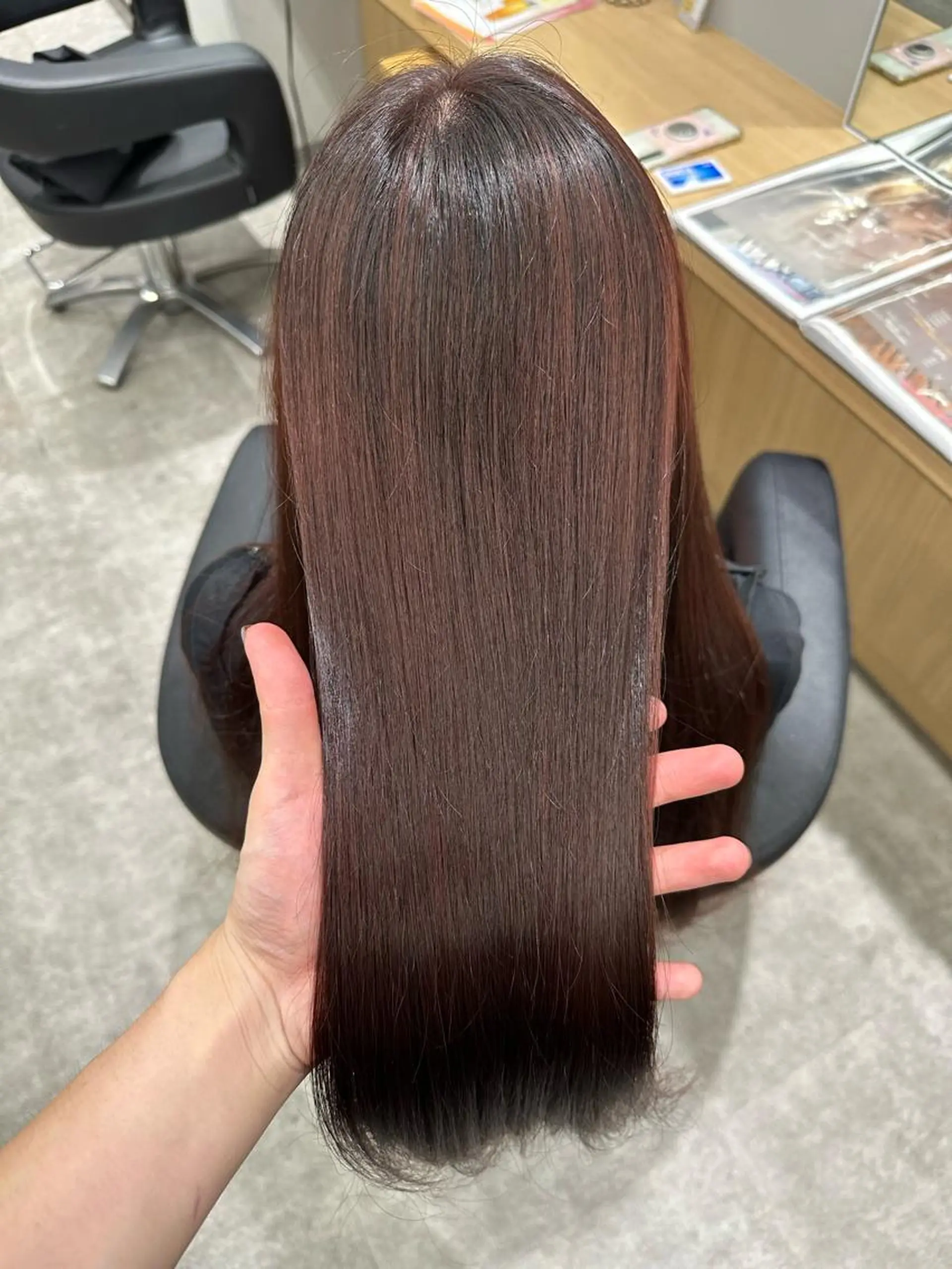セミロング ヘアカラー AVANCE.京橋店所属・雰囲気似合わせ/永田 汰伊智/艶カラー🫧のヘアスタイル