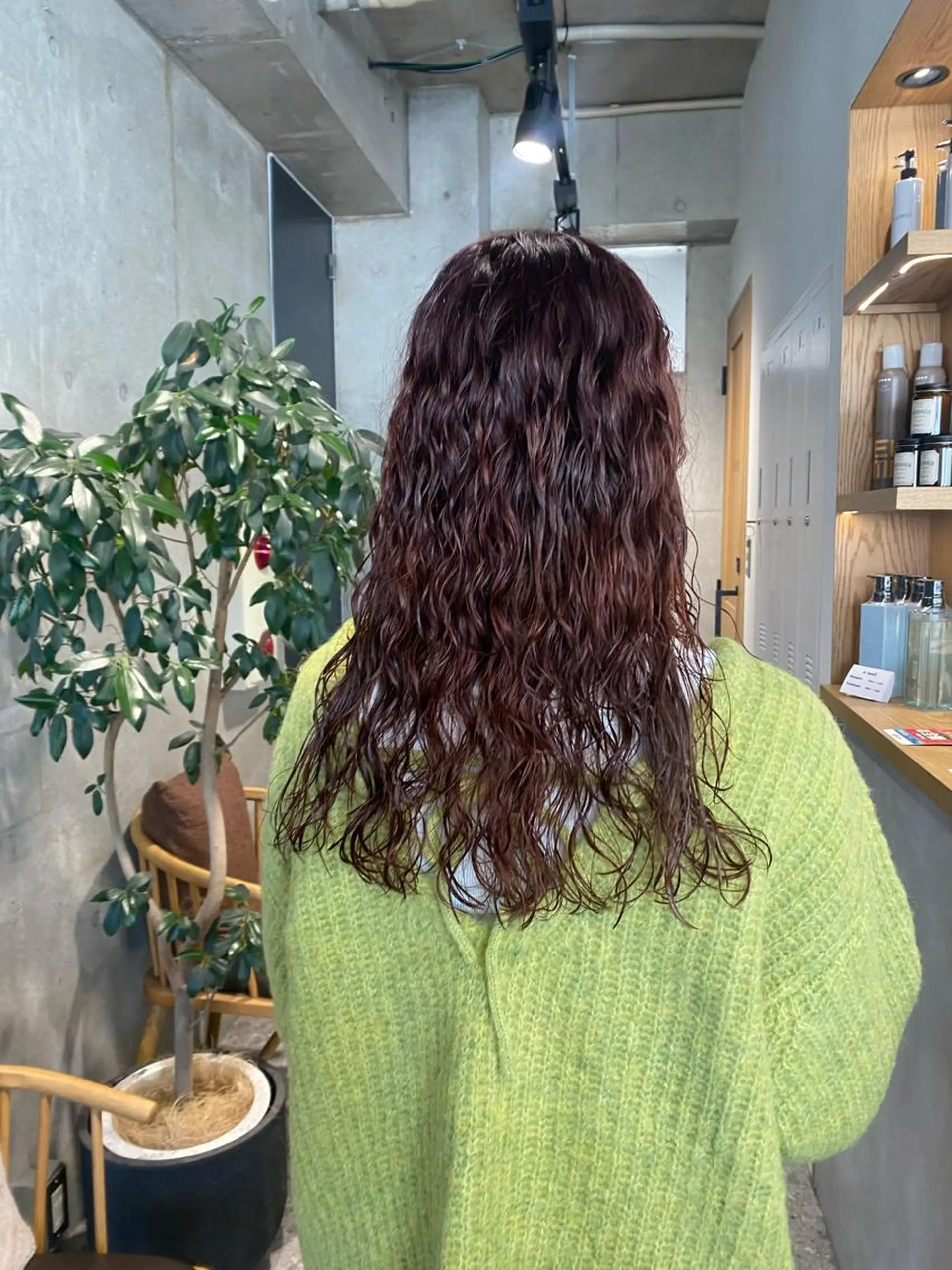 ロング カラー パーマ ロング カット ヘアカラー パーマ Yahiko ハイトーンのヘアスタイル