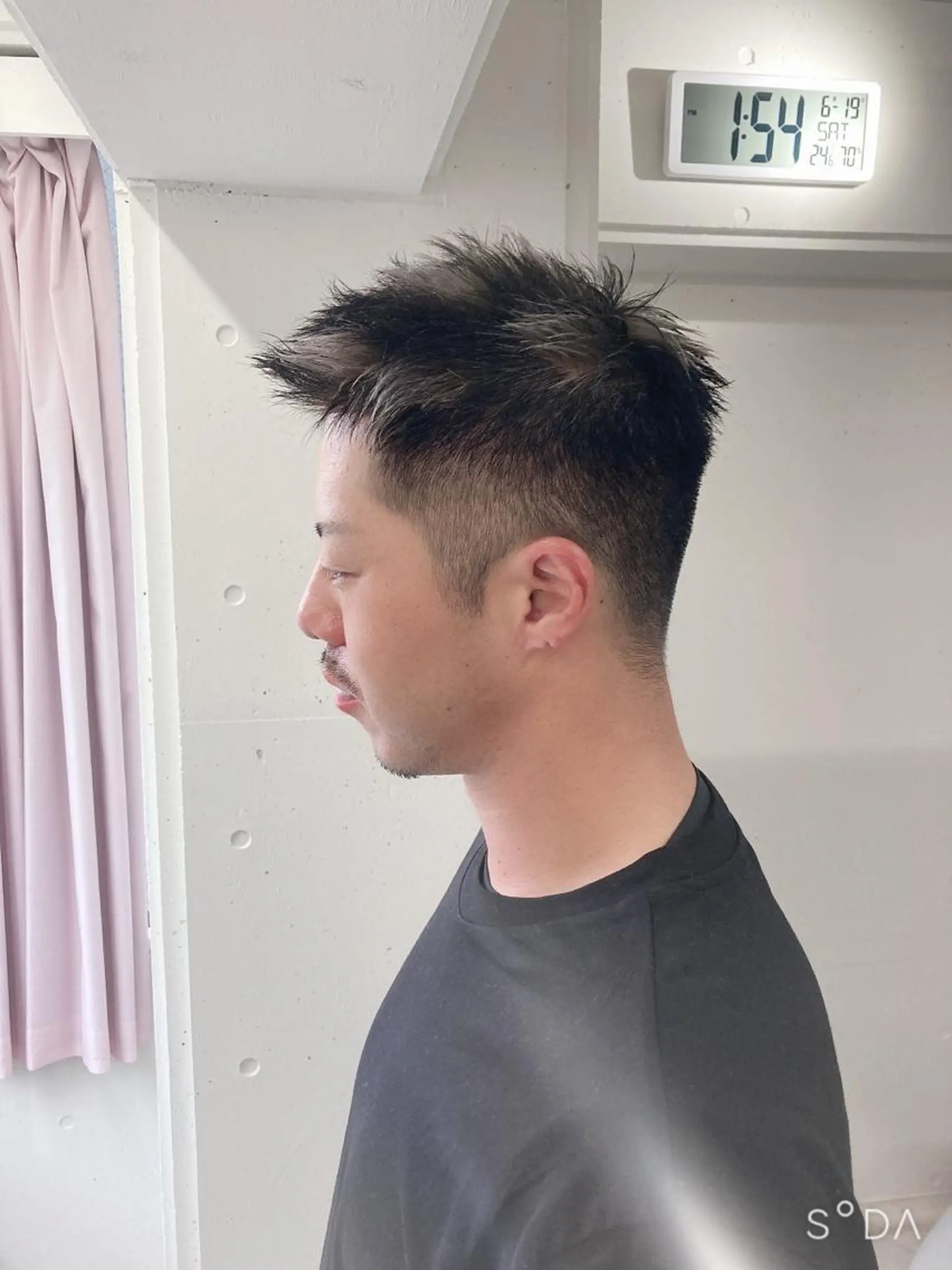 ショート カラー メンズ メンズハイライト グレージュ ハイライトカラー ハイライト カット ヘアカラー ミルミー美容室所属・🦄💒💓齎藤 七海子🦄💒💓のマツエク・マツパデザイン