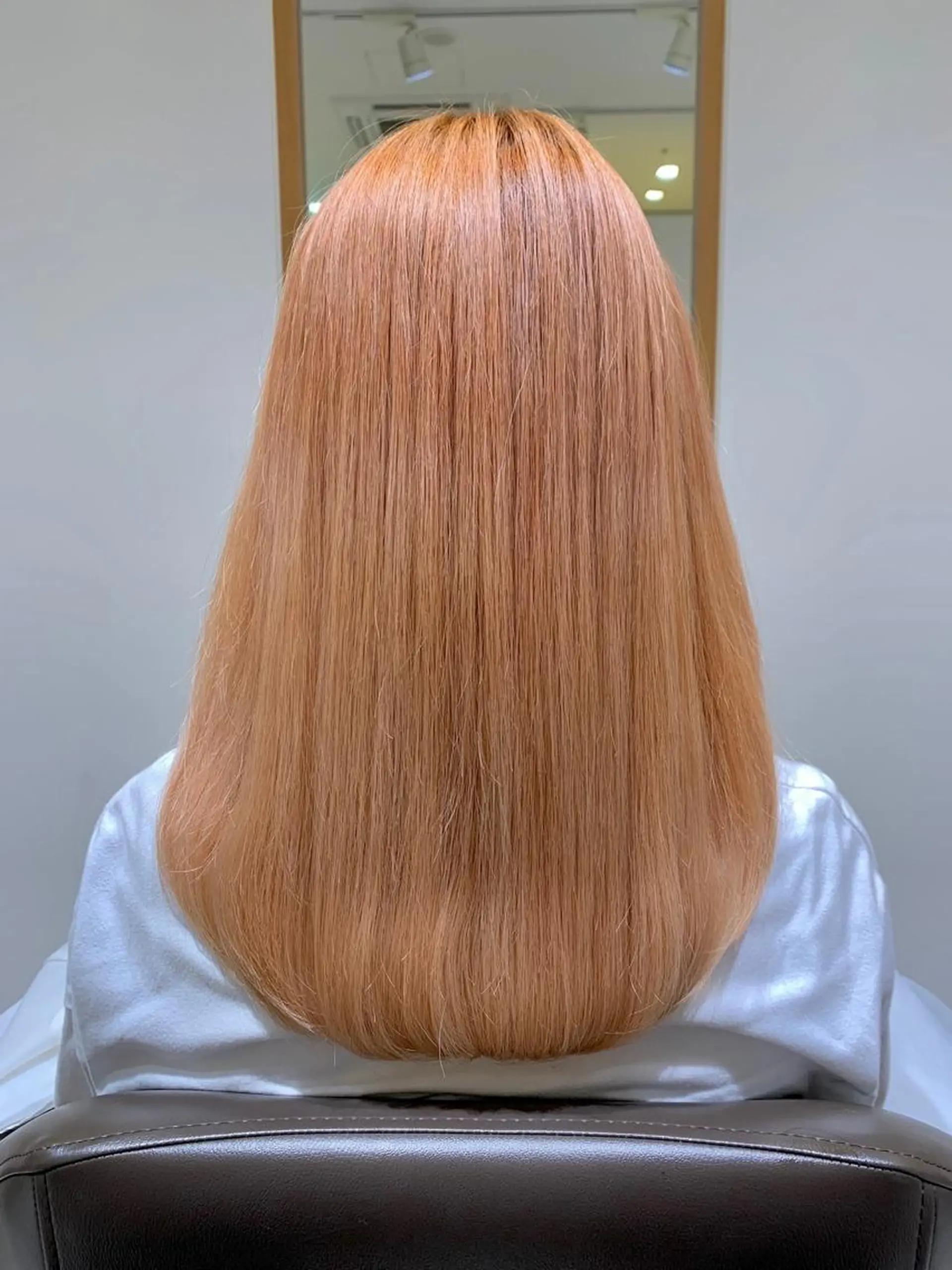 セミロング カラー ベージュカラー オレンジ オレンジベージュ Hitotose代表 中島和樹のヘアスタイル
