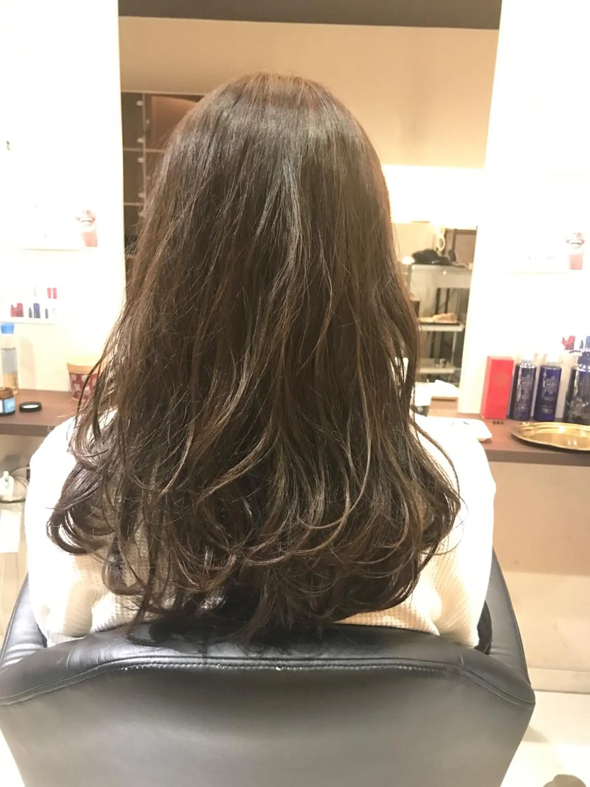 ロング カット ヘアカラー トリートメント ショートヘア💫 ハイトーン西田拓馬のヘアスタイル