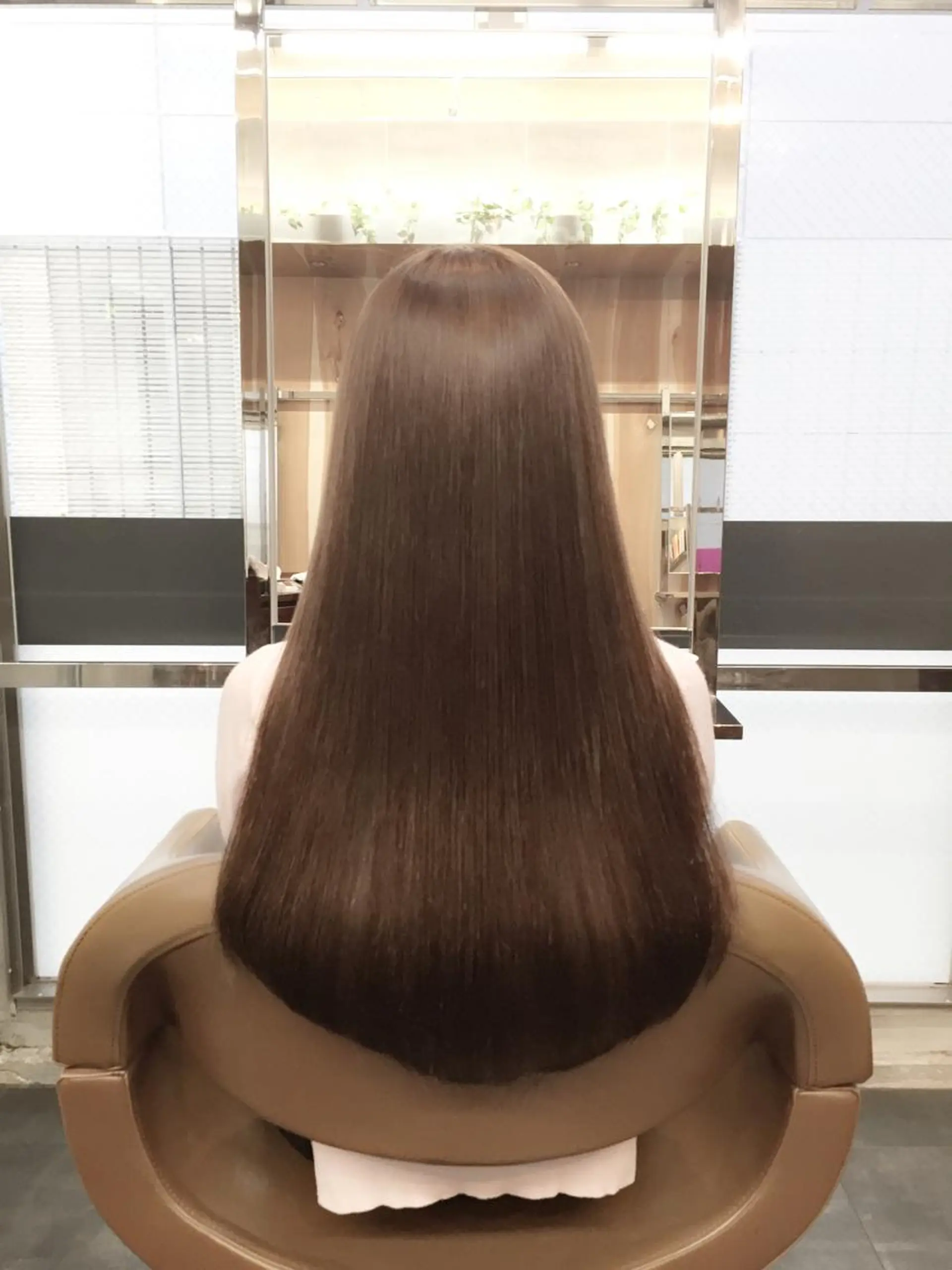 ロング カラー イルミナカラー 上田 正輝のヘアスタイル