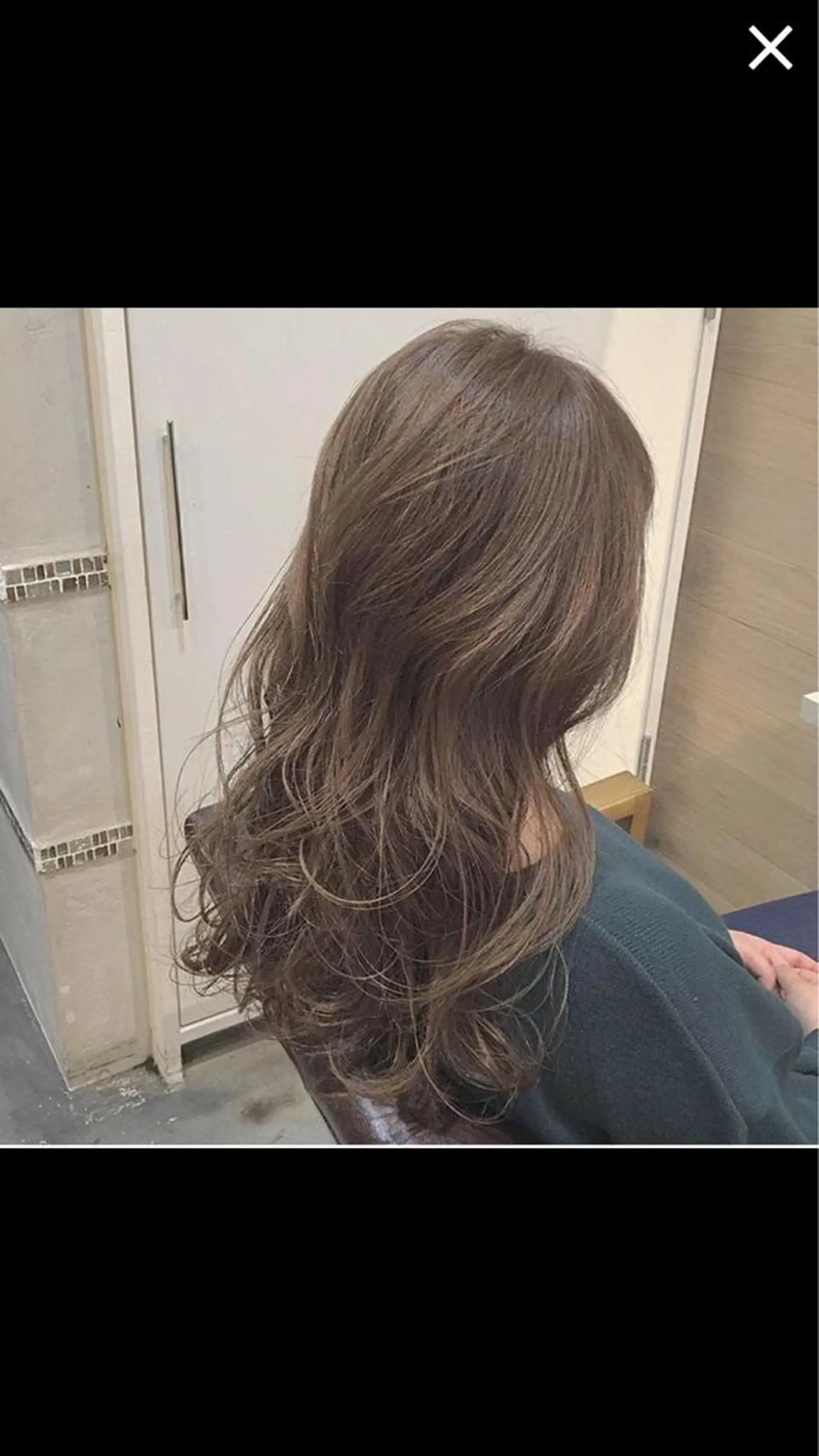 セミロング 淡色ふんわりhair 新宿satomiのヘアスタイル