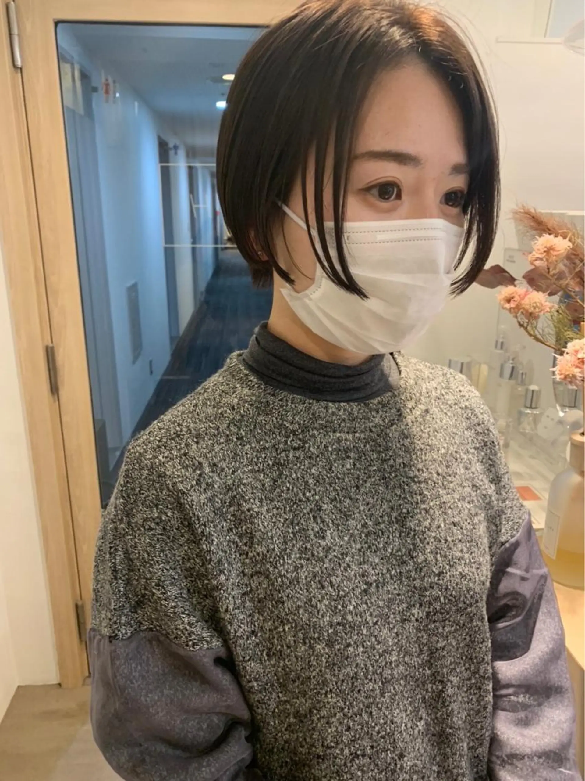 ショート カット ヘアカラー トリートメント 大迫 江梨のヘアスタイル