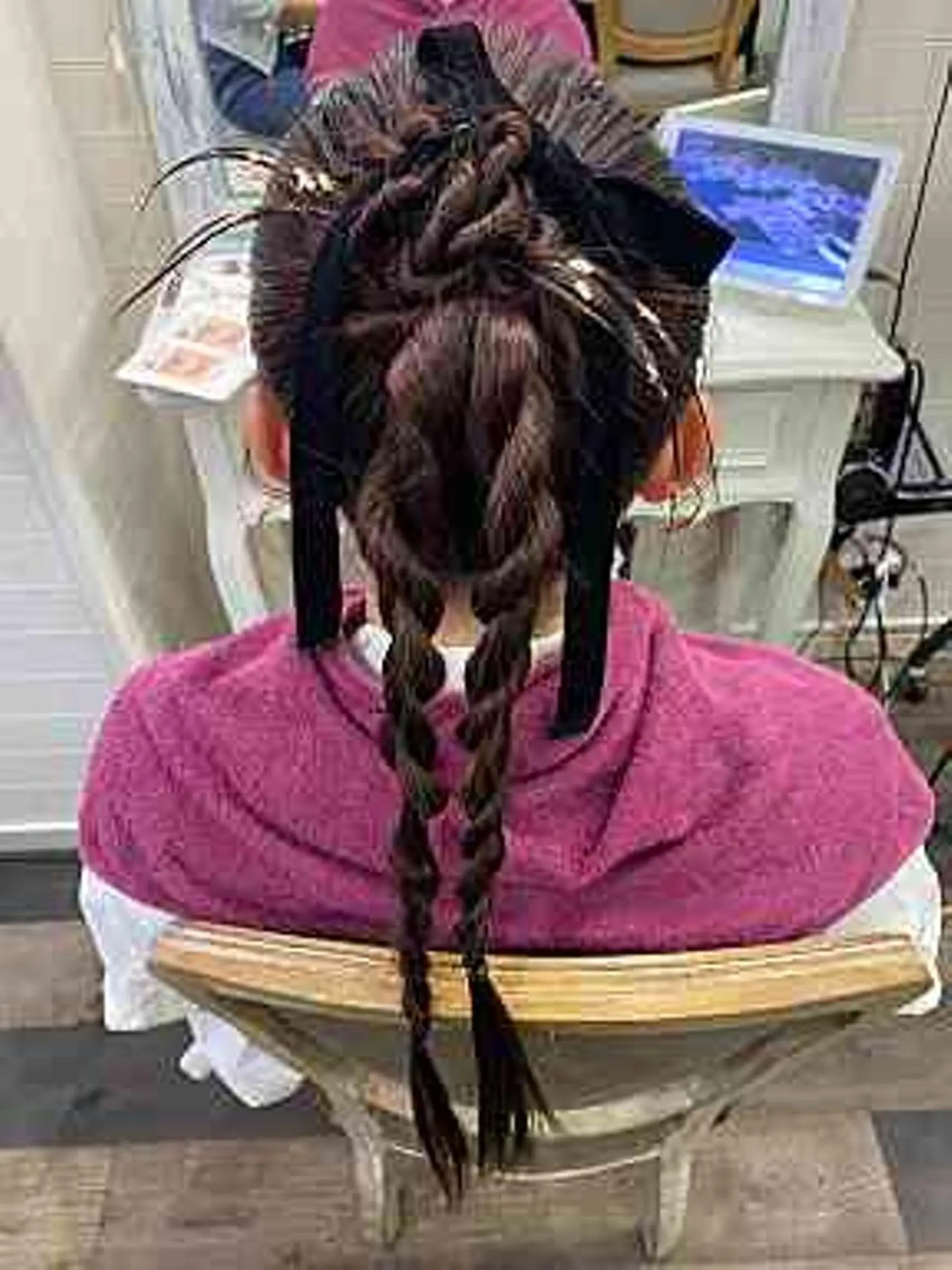 ヘアアレンジ SG トモのマツエク・マツパデザイン