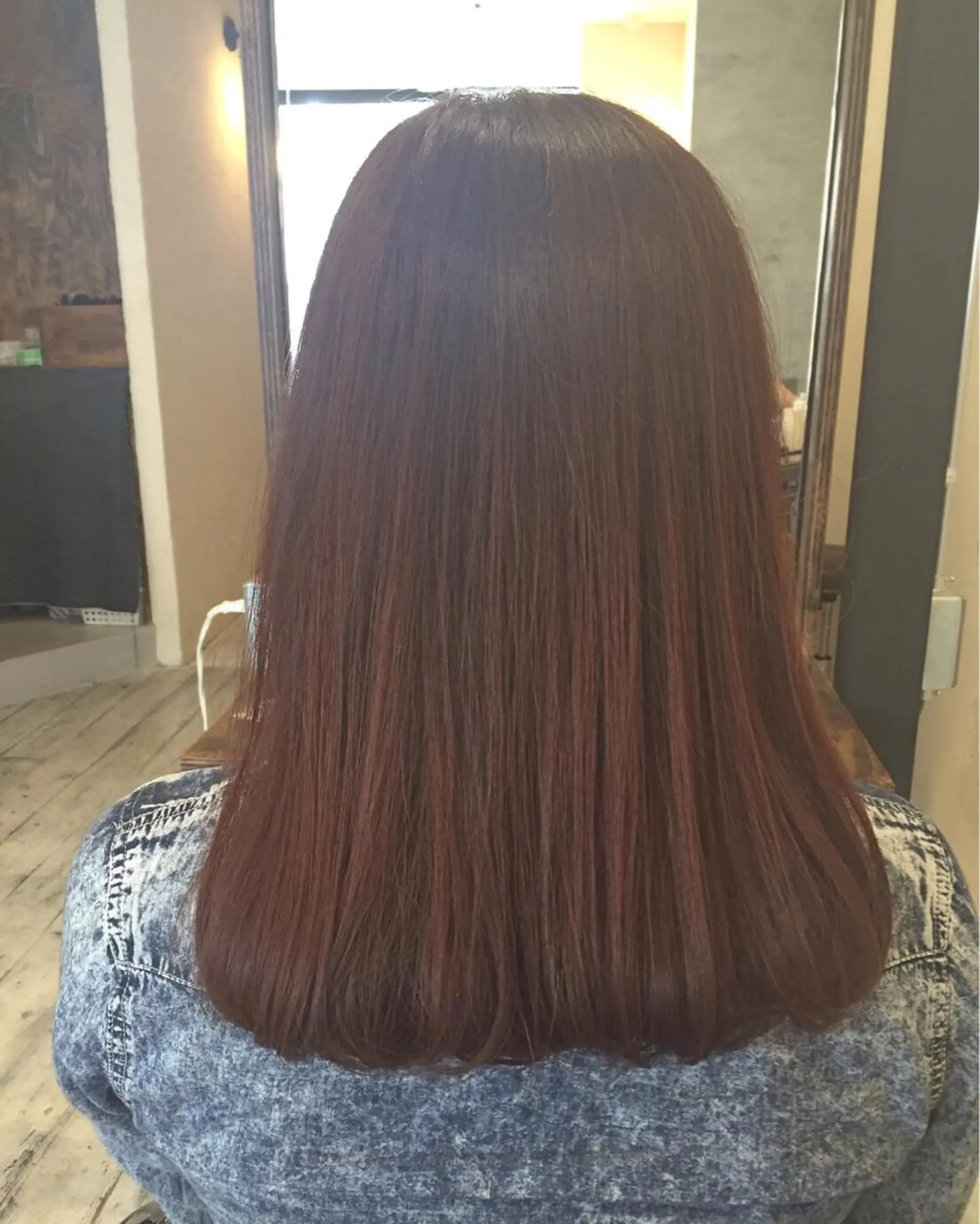 ミディアム セミロング カラー ピンクカラー LoRE hair 四条河原町　西尾友里のヘアスタイル