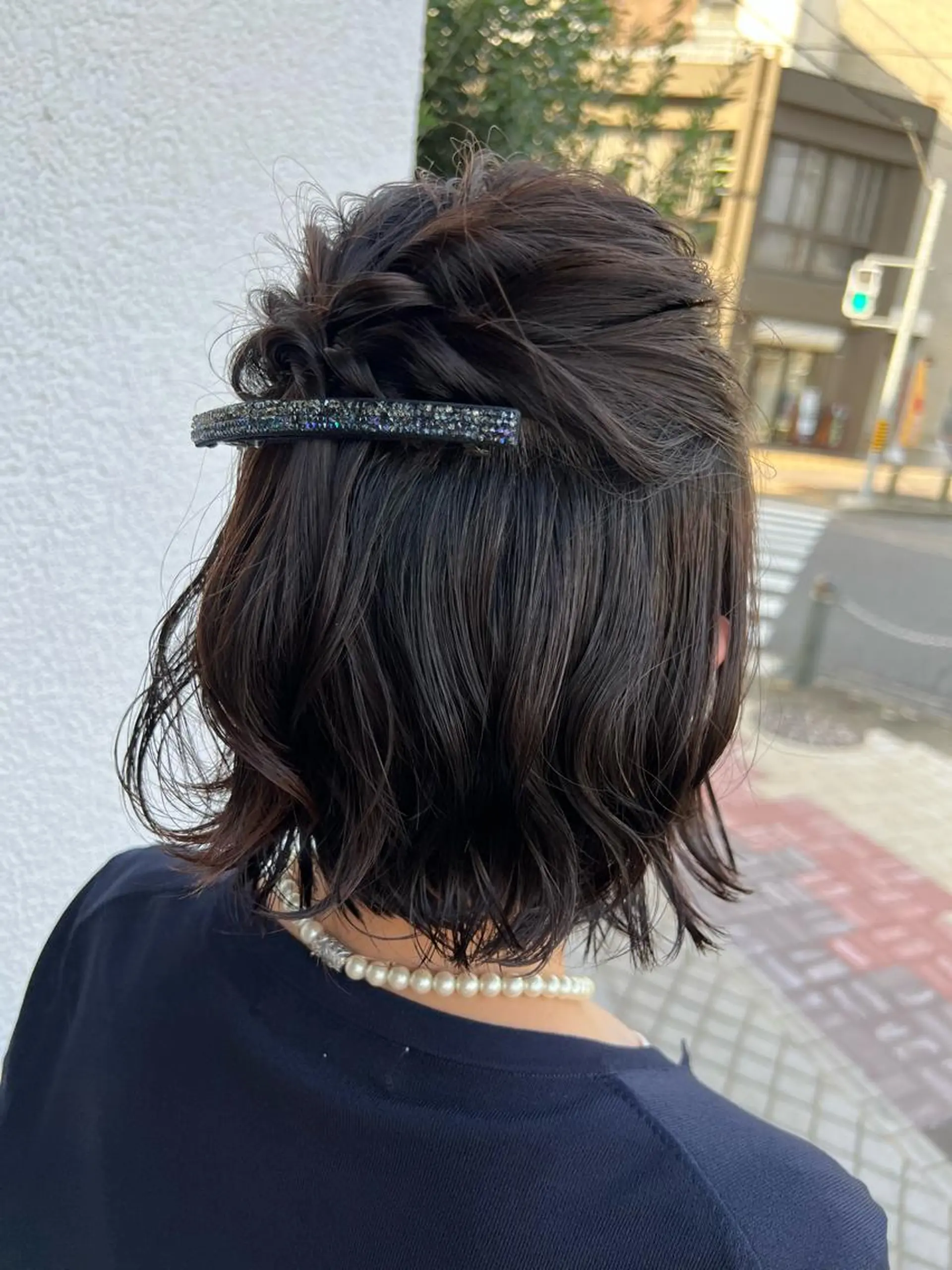 ミディアム カラー ヘアアレンジ ハーフアップ ブリーチ 縮毛矯正 letterby novel はるみのヘアスタイル