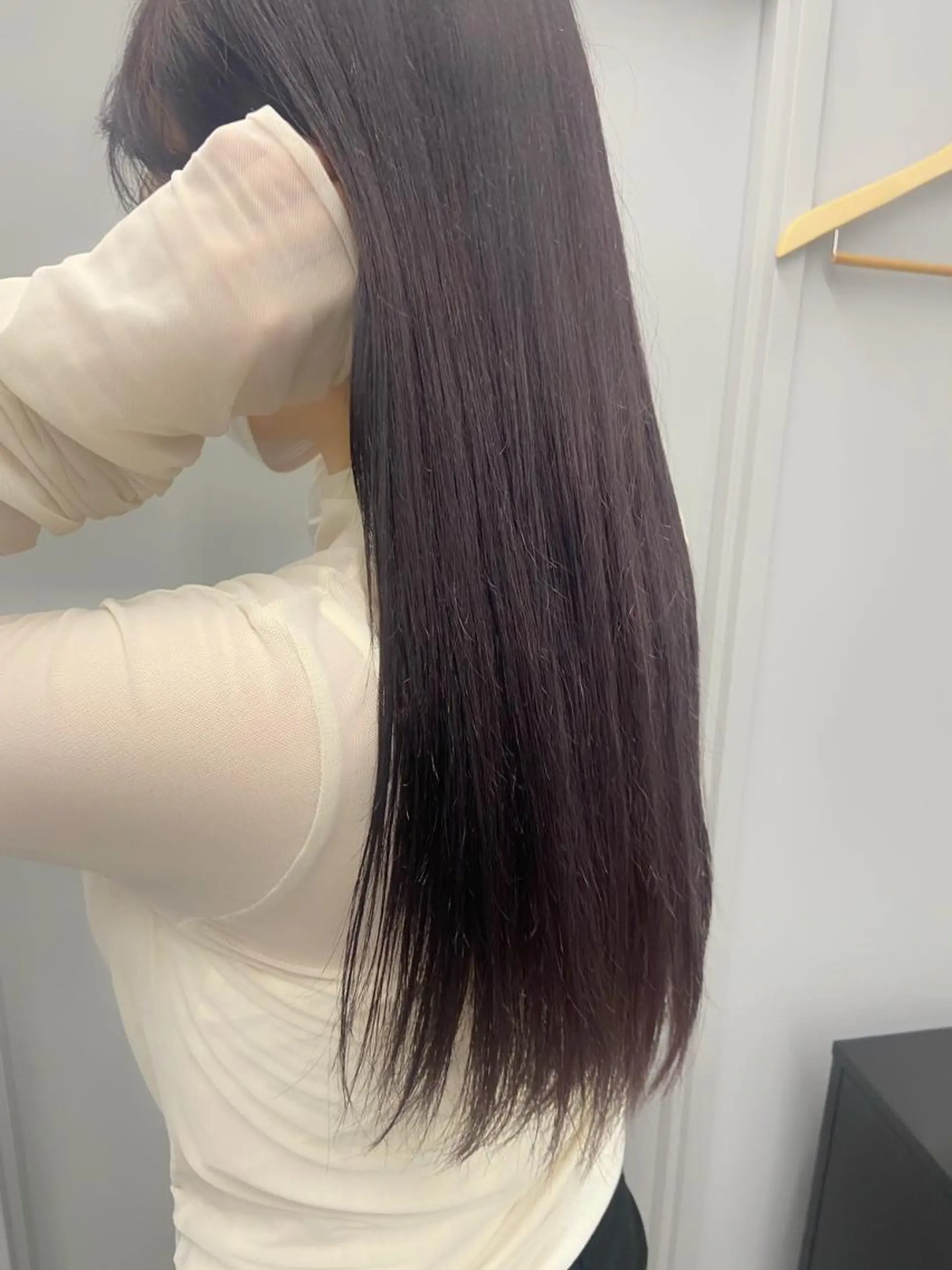 ロング カラー アディクシーカラー アッシュ バレイヤージュ ミストバング ブリーチ カット ヘアカラー トリートメント N° aria 三軒茶屋のヘアスタイル