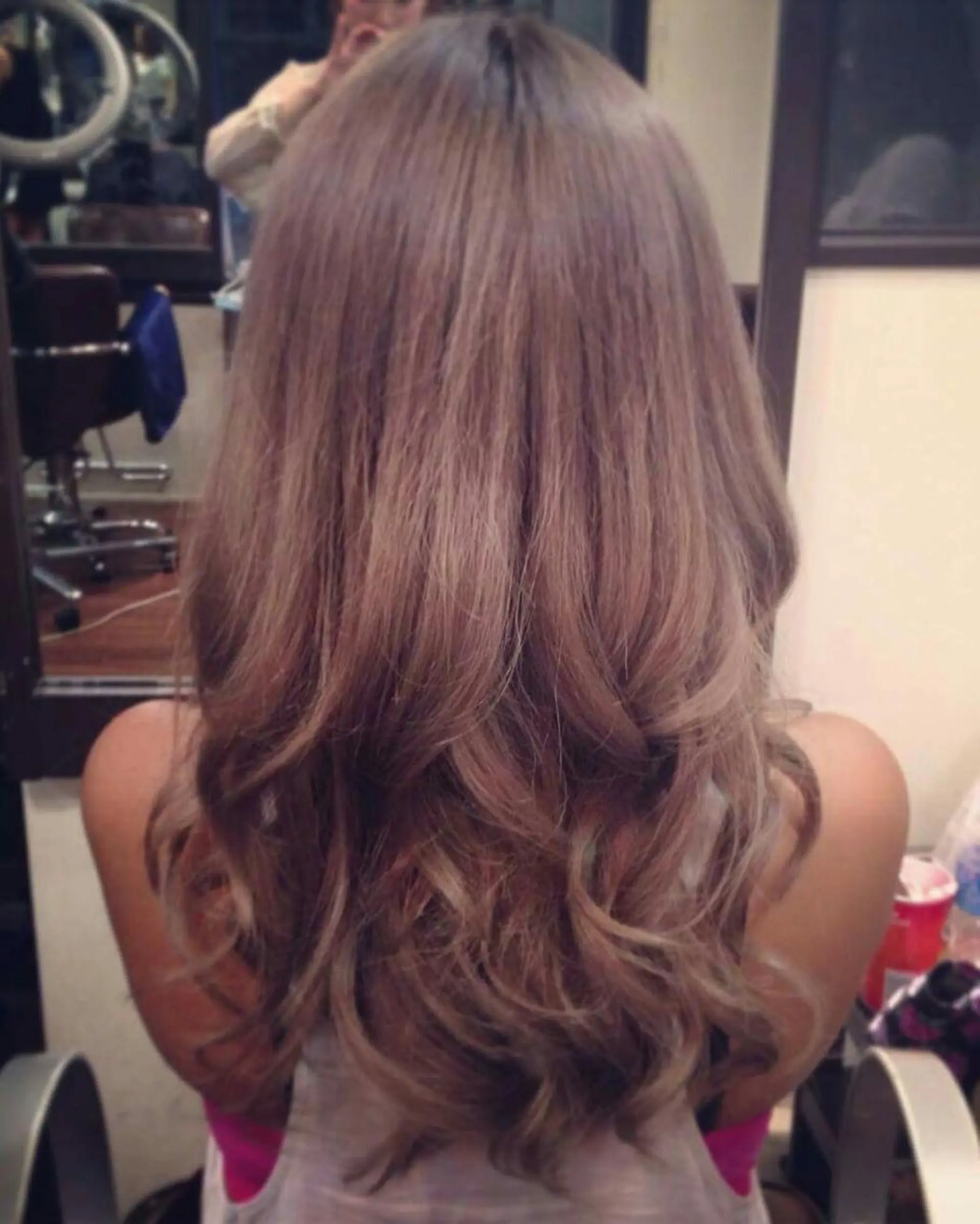 セミロング ロング カラー ヘアアレンジ ラベンダーカラー TRUNS髪質改善所属・100%髪質改善特化 TRUNSのヘアスタイル