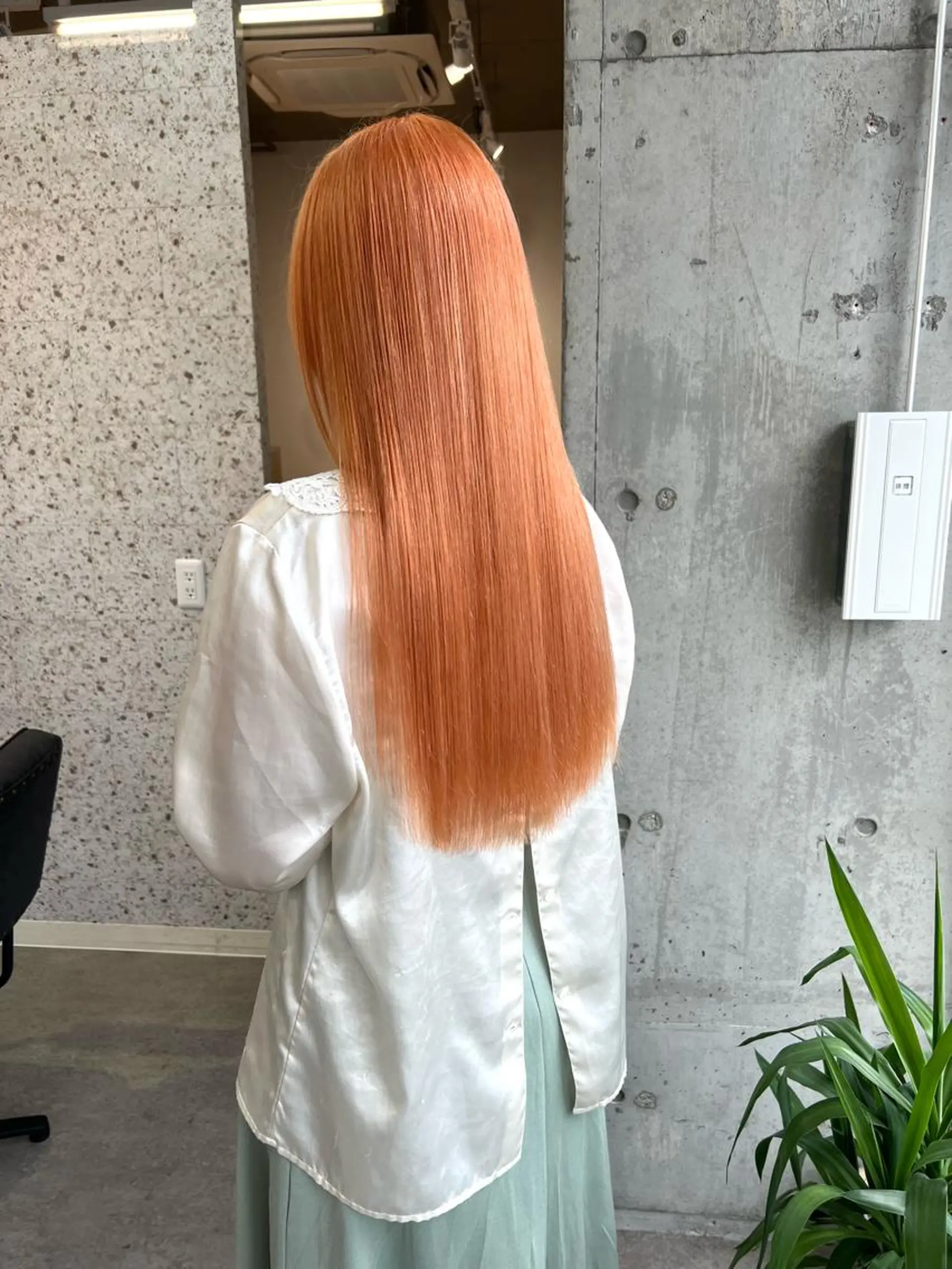 ロング カラー バレイヤージュ ブリーチ ケアブリーチ ハイライトカラー インナーカラー ヘアカラー トリートメント lani 天神大名/ブリーチのヘアスタイル