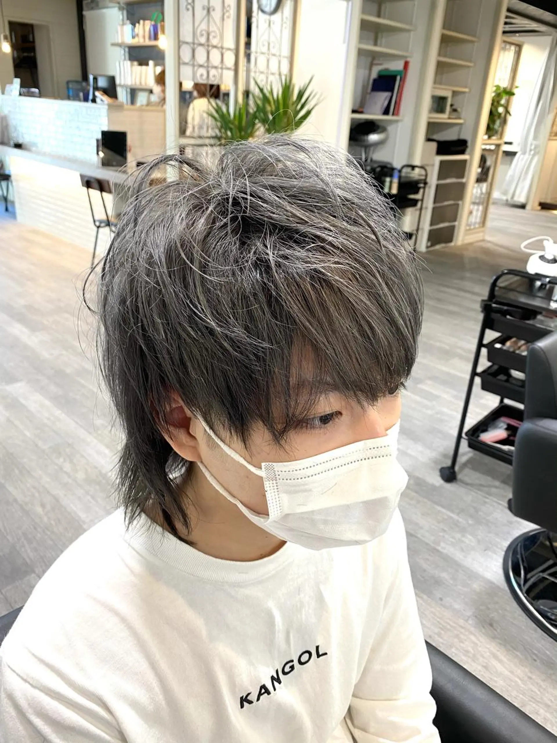 ショート カラー パーマ メンズ メンズバレイヤージュ メンズブリーチ メンズハイライト メンズインナーカラー メンズ韓国風 パーマ unpeu hair  二条所属・先着1名様限定 カット無料のヘアスタイル