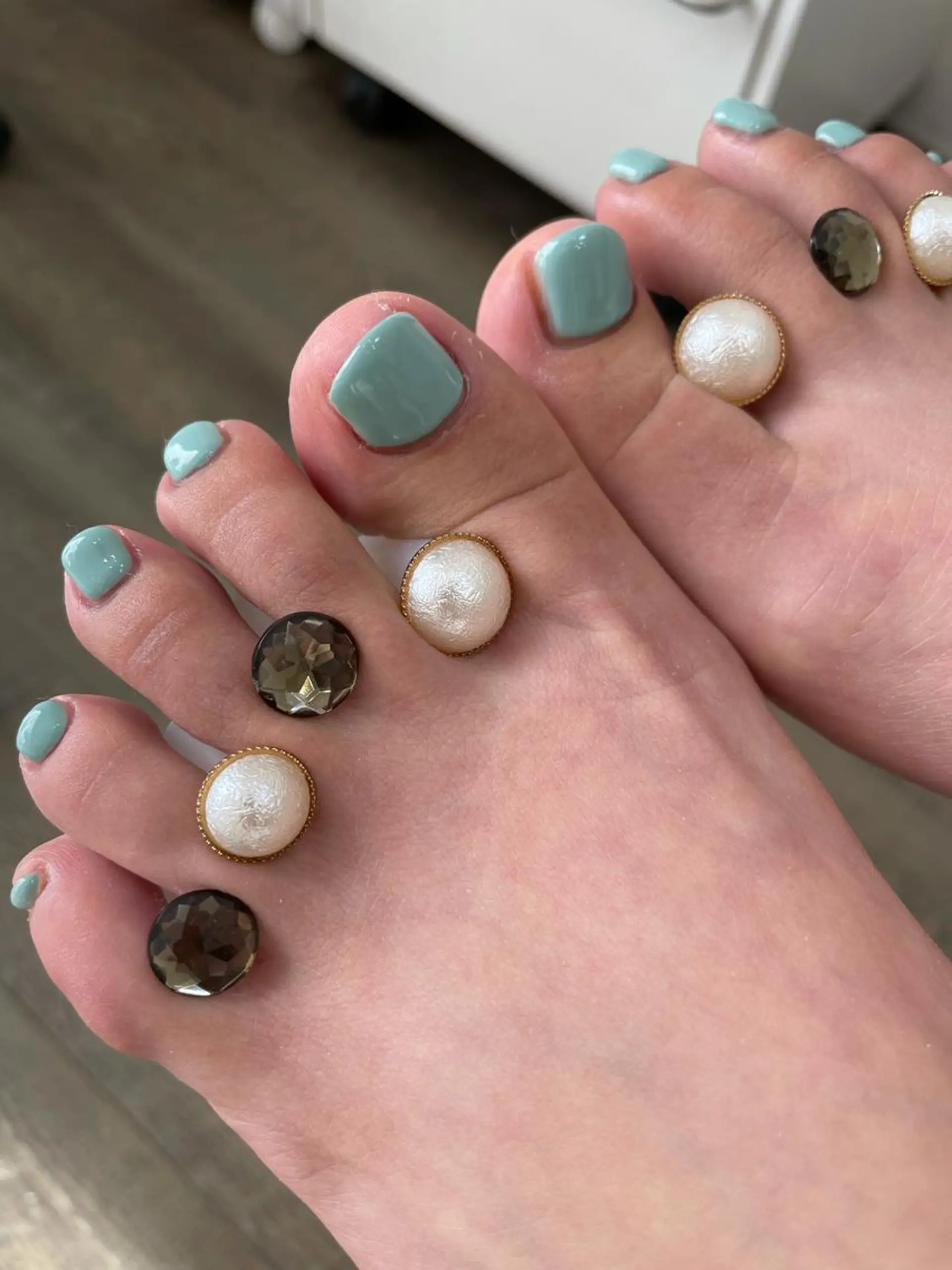 ネイル ブルー フットネイル ワンカラーネイル maison de charme Beauté所属・Beaute IORIのネイルデザイン