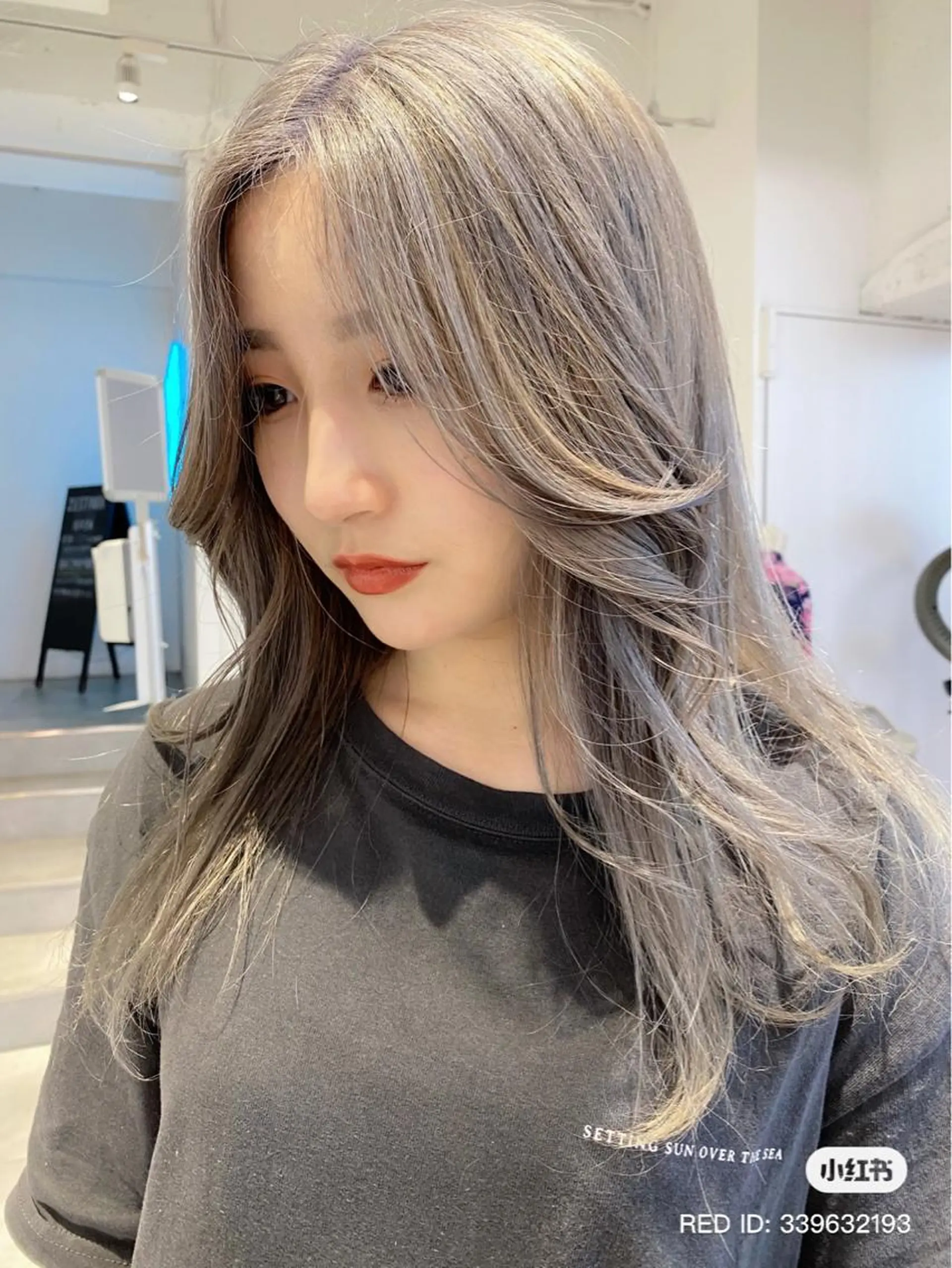 ロング カラー ヘアアレンジ ネイル マツエク・マツパ ヘアカラー 🌫️韓国hair kanon🇰🇷のヘアスタイル