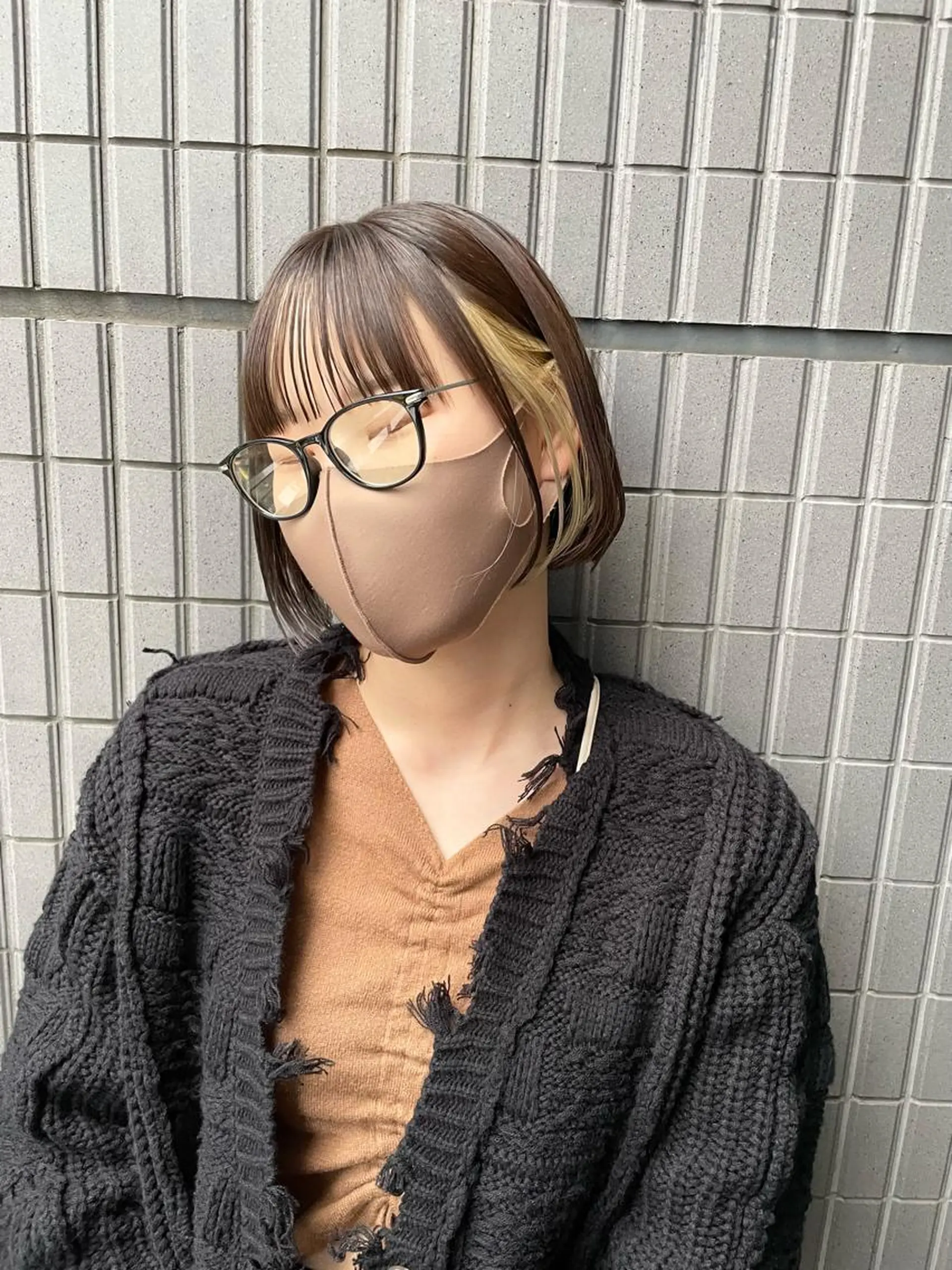 ショート カラー ブリーチ ブロンド インナーカラー ボブ ヘアカラー 野町好花 レイヤー/髪質改善のヘアスタイル