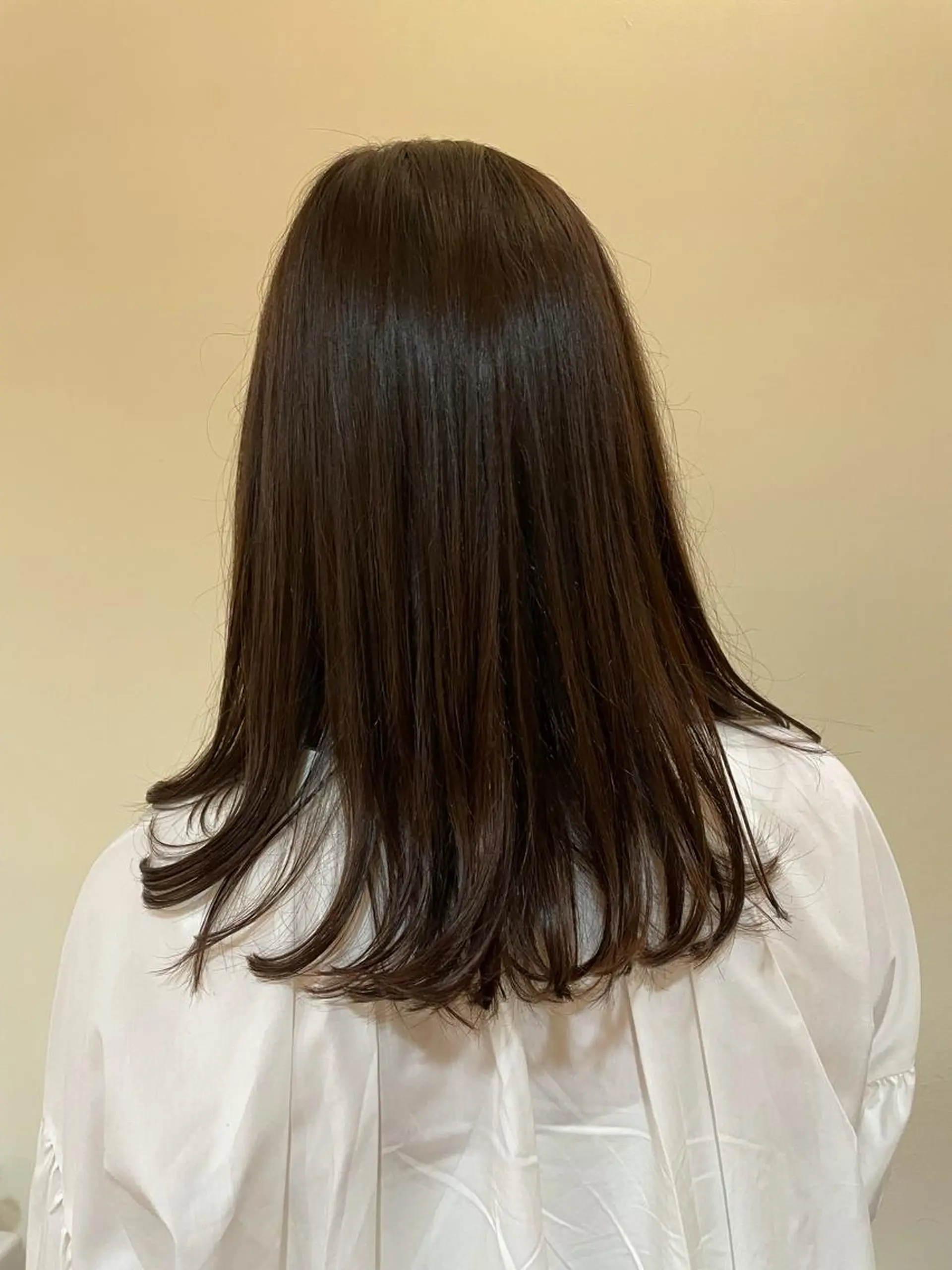 セミロング パーマ 高橋 涼香のヘアスタイル