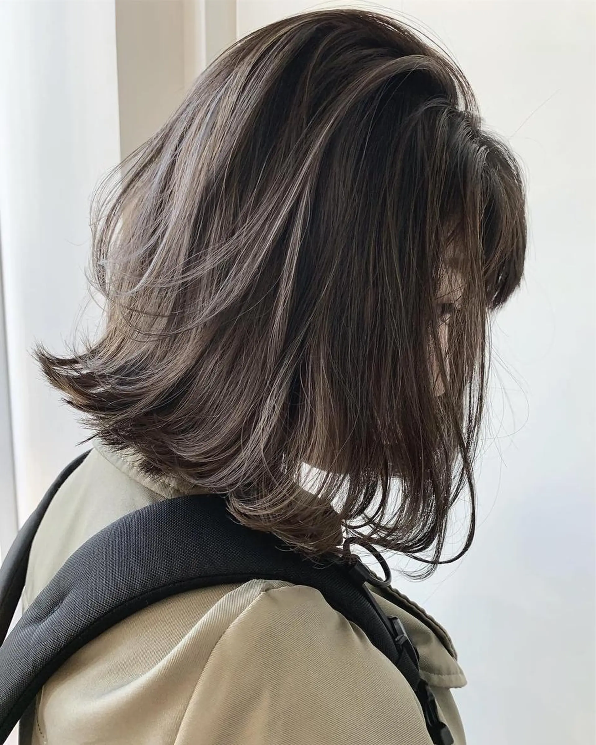 ショート カラー ヘアアレンジ ベージュカラー グラデーションカラー ハイライトカラー くせ毛 外国人風カラー 髪質改善land千葉所属・阿部 圭悟のヘアスタイル