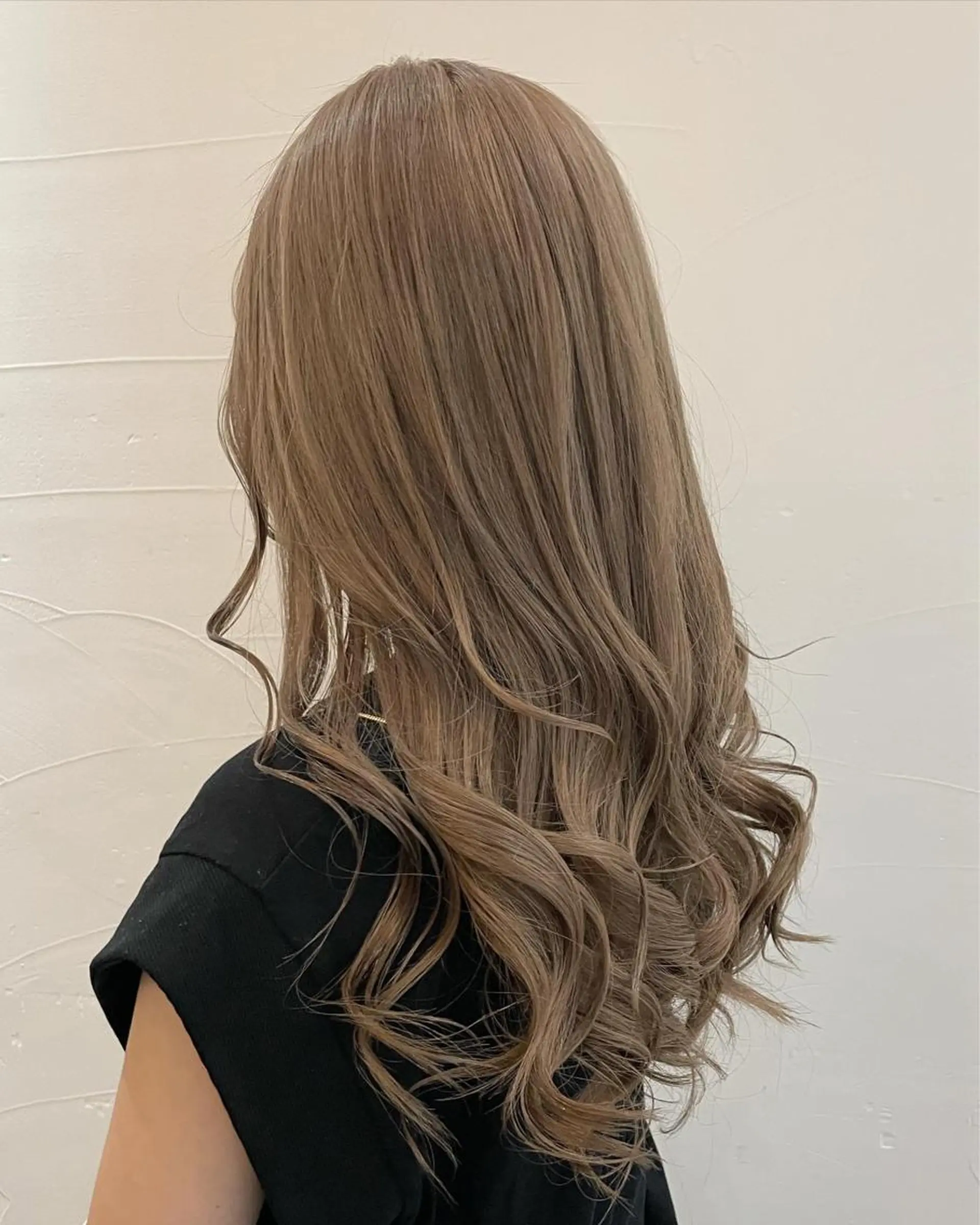 セミロング カラー ベージュカラー ハイトーンカラー ヘアカラー トリートメント バレイヤージュカラー 特化美容師✨星皓太のヘアスタイル