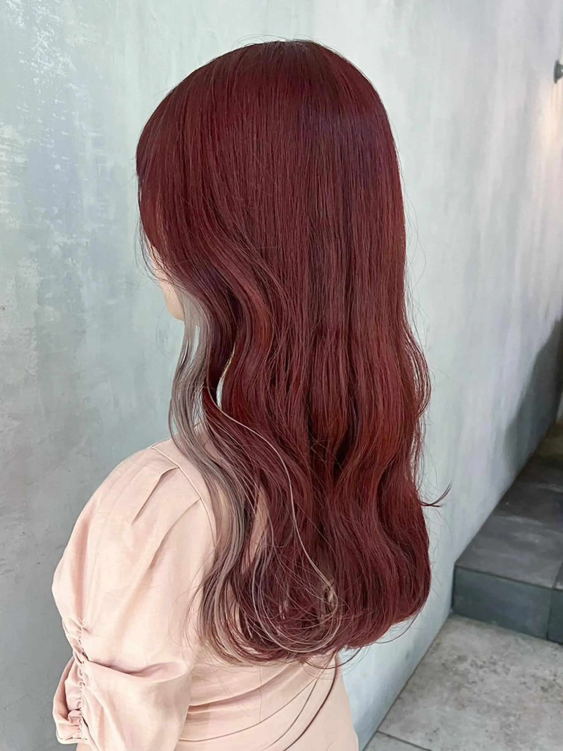 セミロング カラー ベージュカラー カシス ピンクカラー カット ヘアカラー トリートメント ITbyALBUM 下北沢店のヘアスタイル