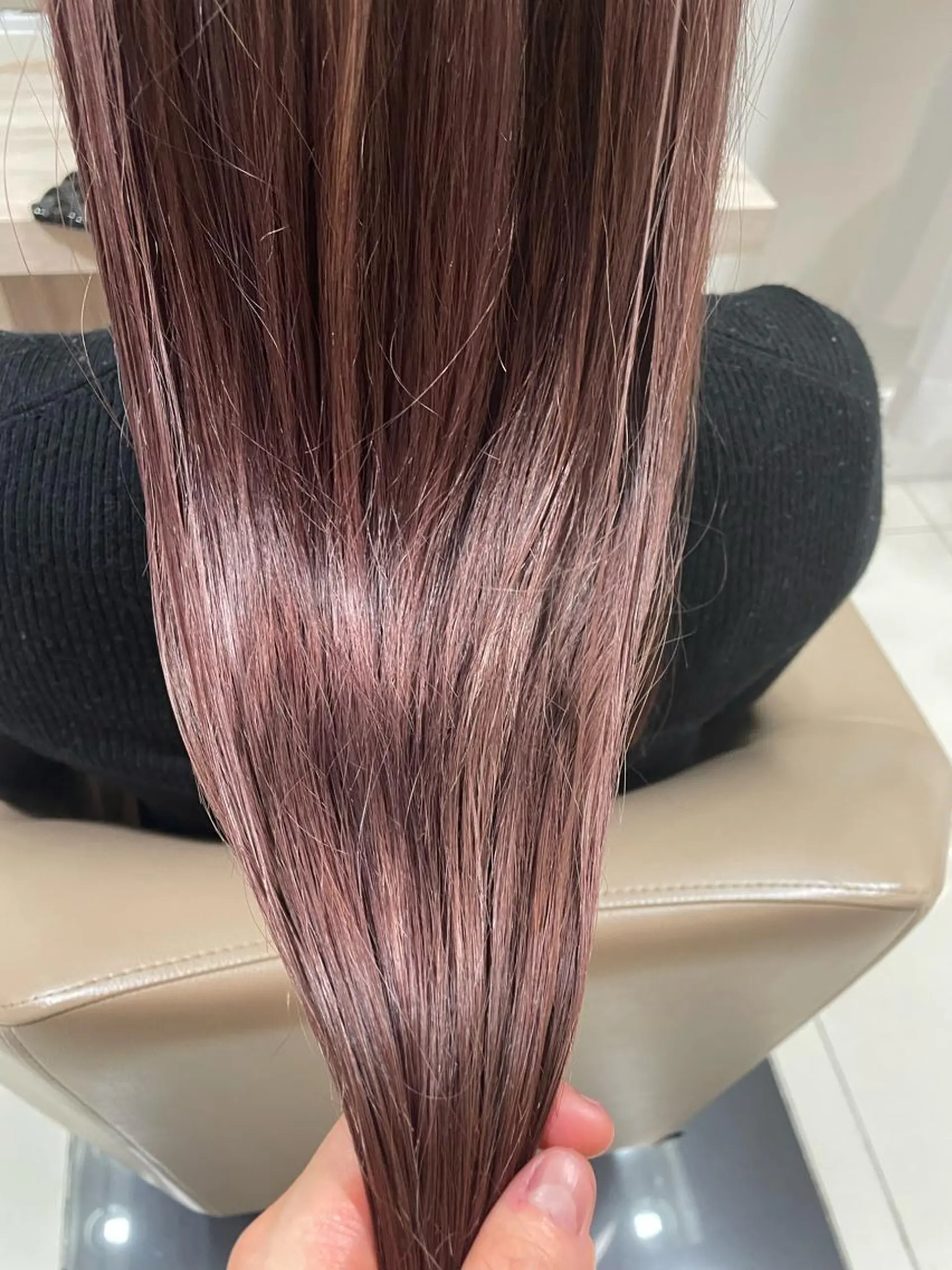 ロング カラー ピンクカラー Hair salon　Sui所属・コテ巻き風パーマ 暖色カラー/伊藤菜月のヘアスタイル