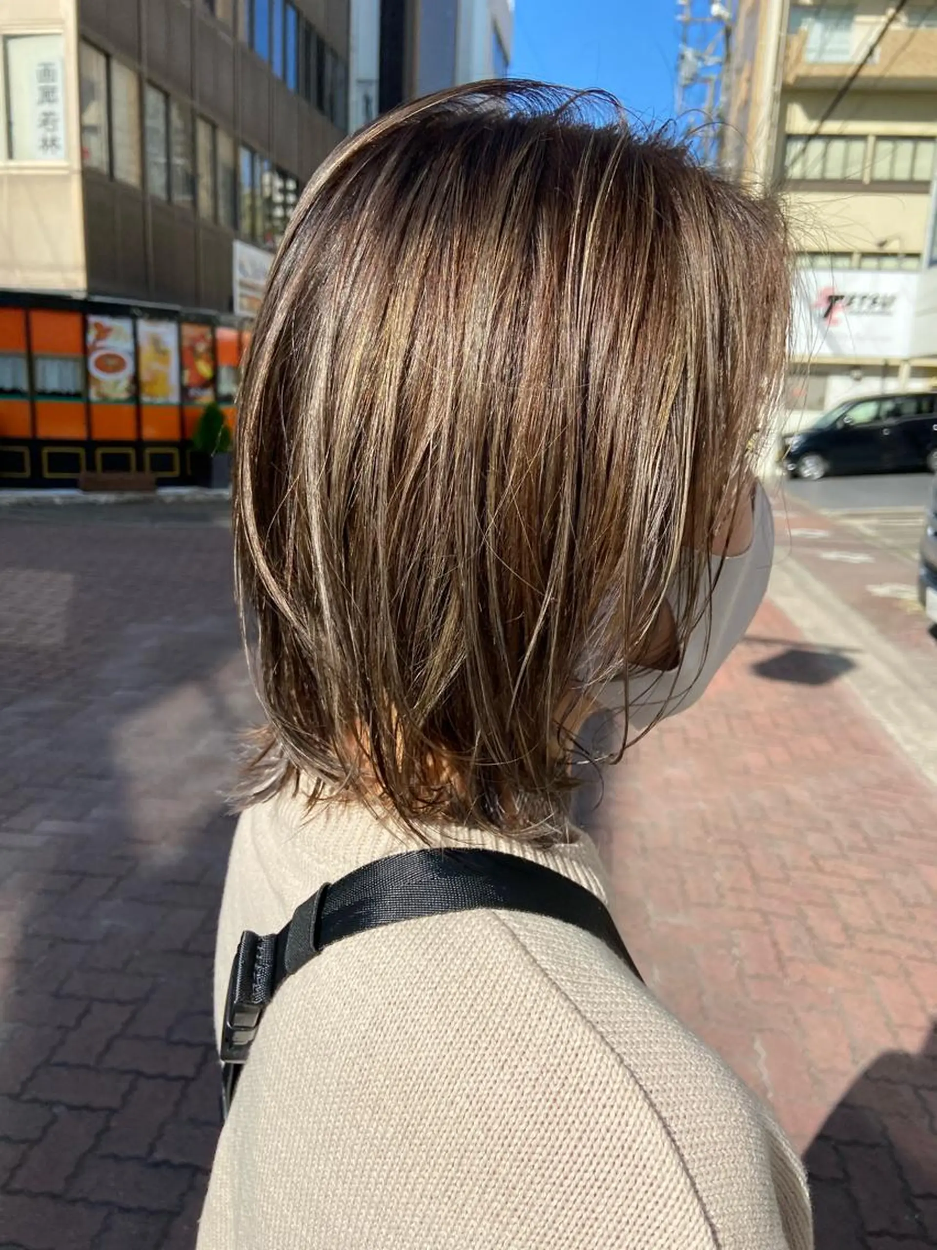 ミディアム カラー アッシュ ハイライトカラー ハイライト 田中 あやなのヘアスタイル