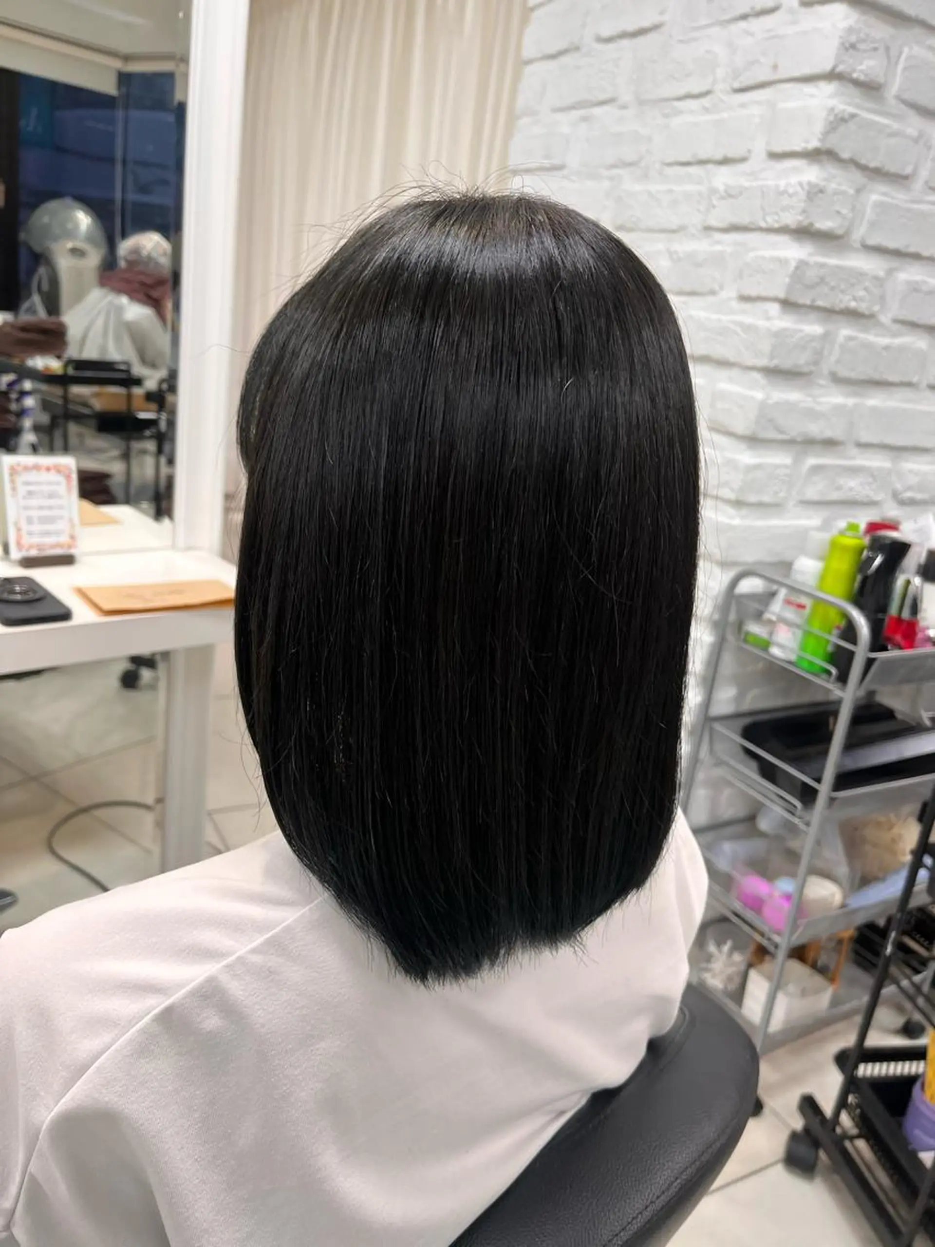 ミディアム カラー 黒髪 ブルーカラー ブルーブラック ブラウンカラー カット ヘアカラー トリートメント メンズ縮毛矯正🦊ハ イトーン　RYOKAのヘアスタイル