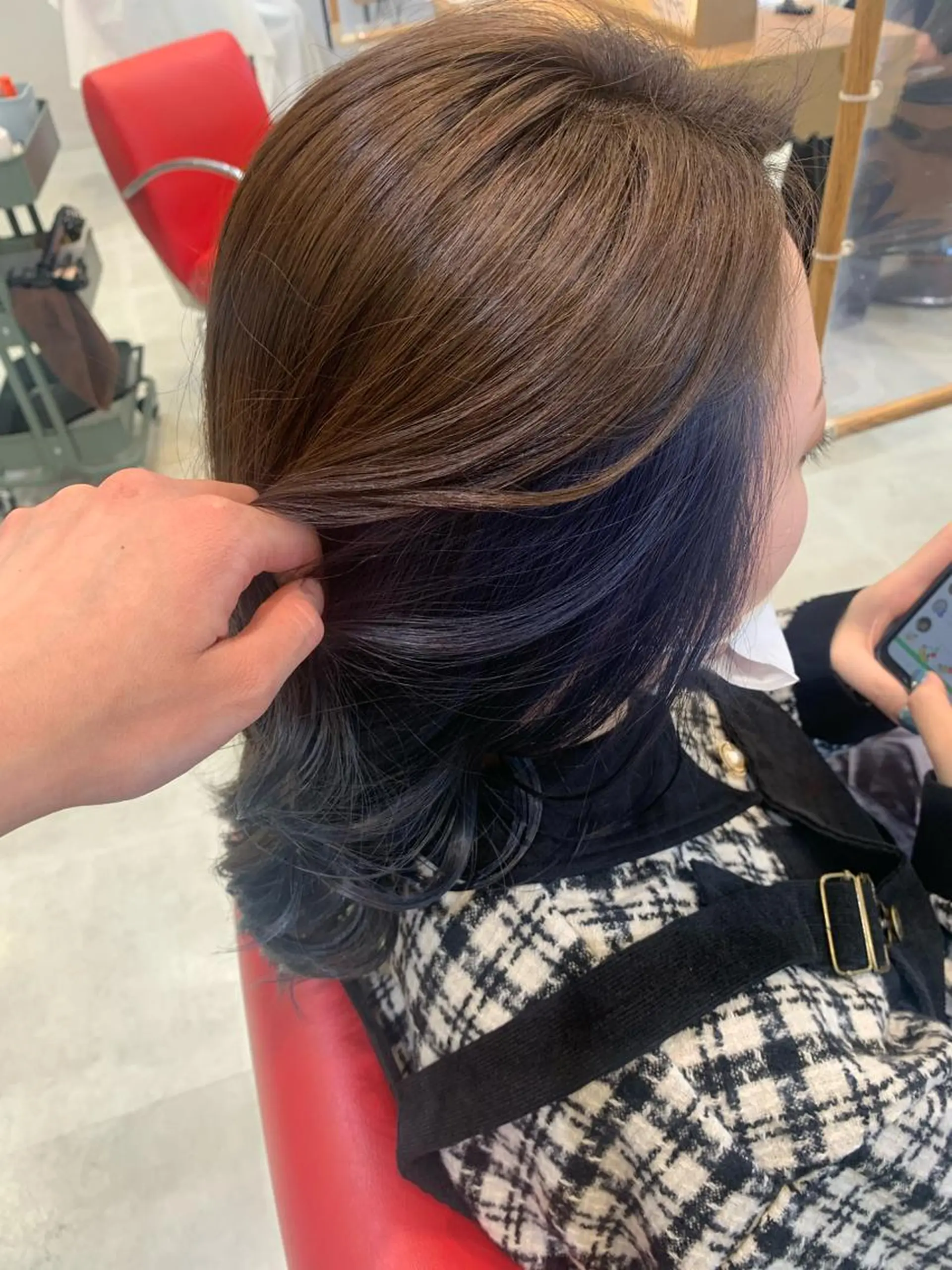 ロング カラー ヘアアレンジ ブルーカラー ヘアカラー ayumi🌈 インナーカラー🌈のヘアスタイル