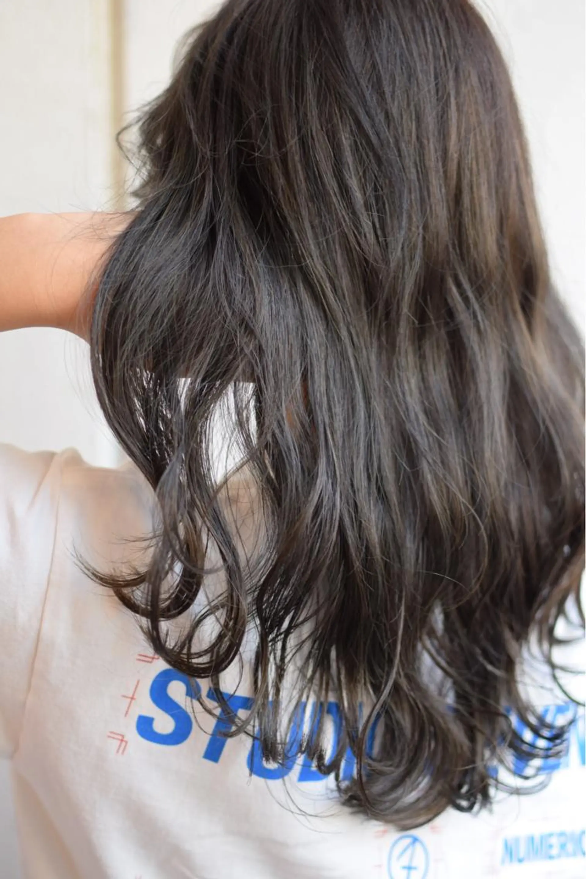 セミロング カラー ケアブリーチ白髪染め TAKUMIのヘアスタイル