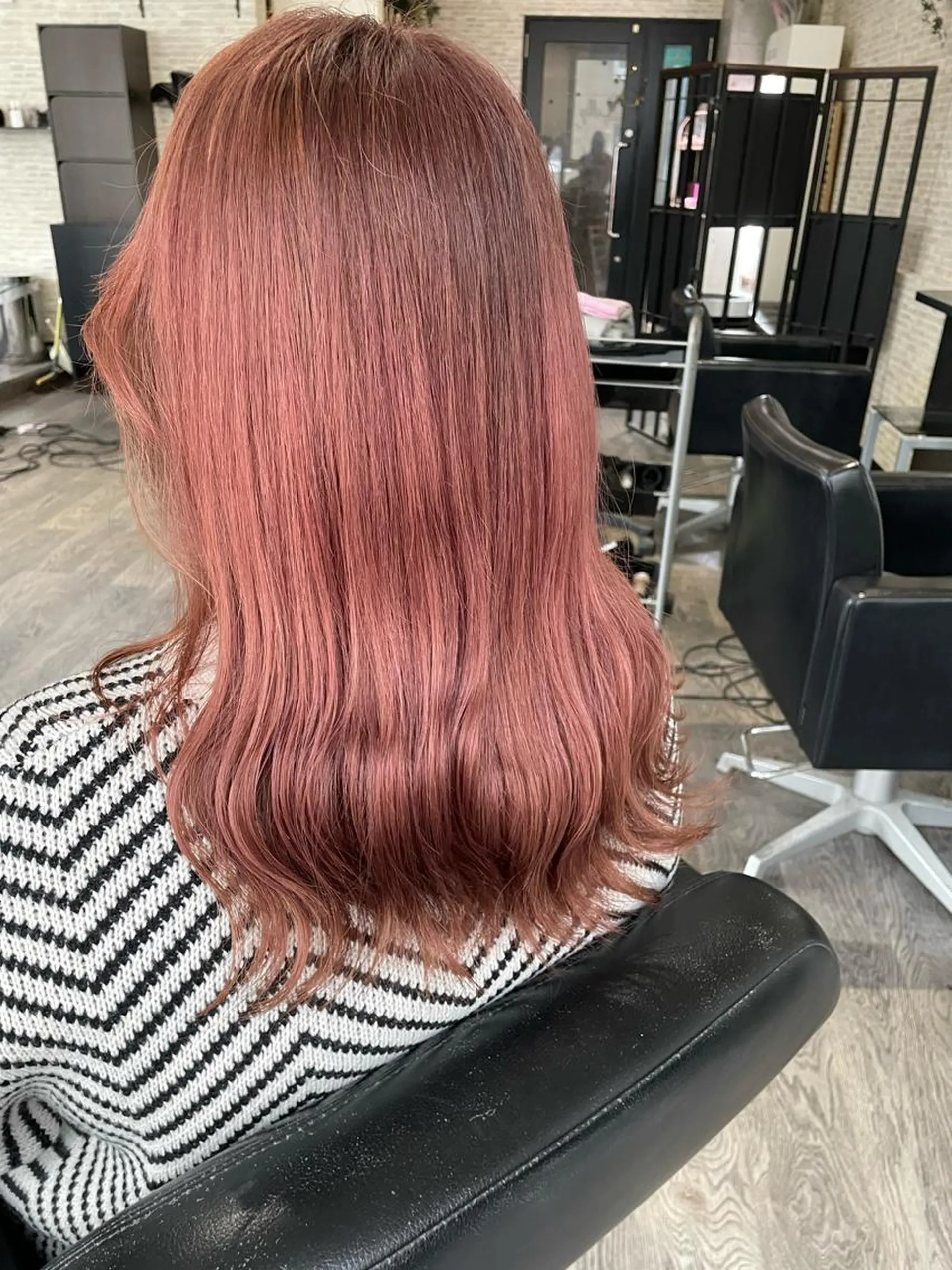 セミロング カラー ダブルカラー ピンクカラー トリートメント Lilly所属・【Lilly】成田 紗英のヘアスタイル