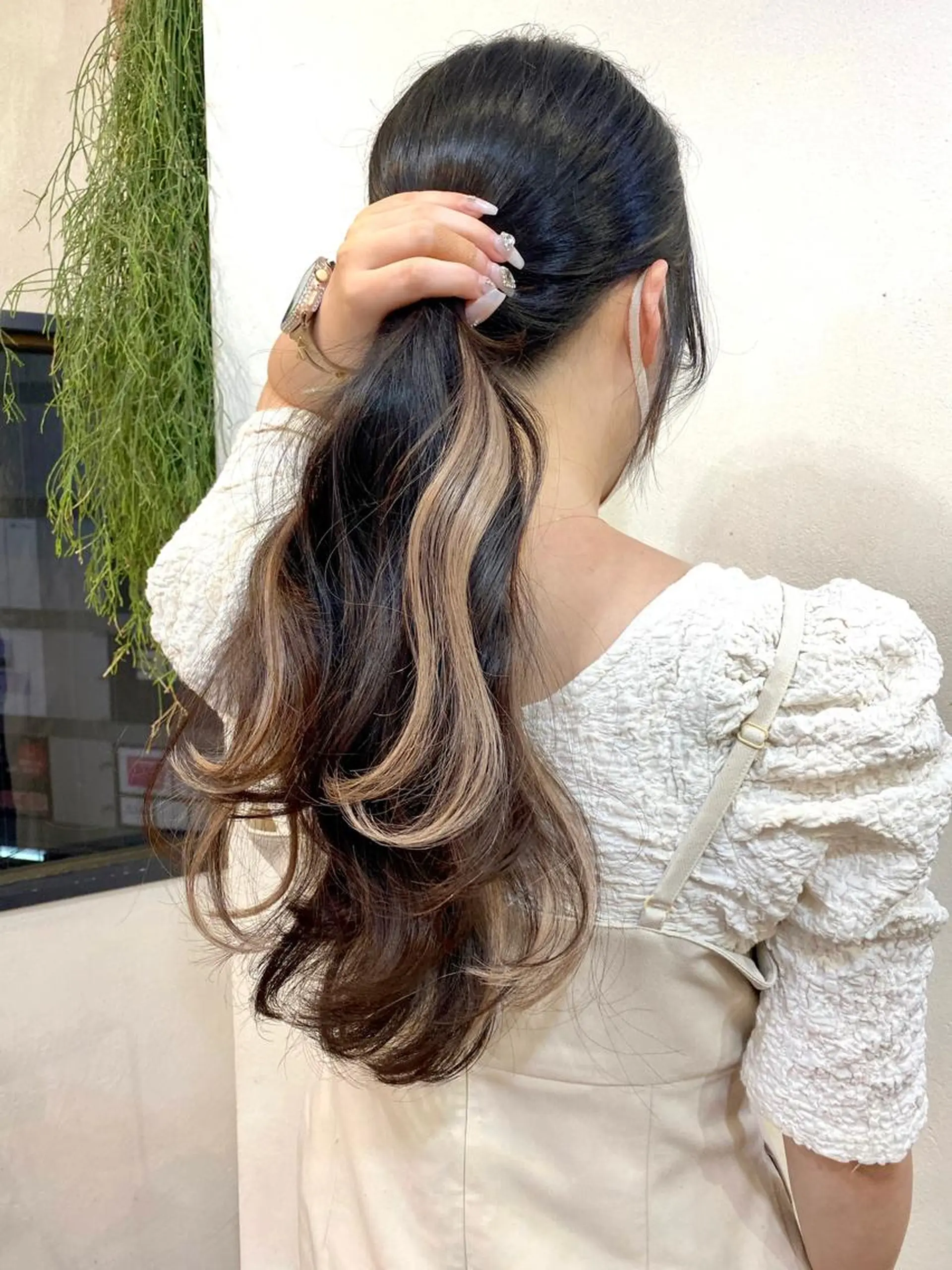 ロング エクステ SALOWIN吉祥寺suite店所属・似合わせレイヤー 🇰🇷荒木洋文のヘアスタイル