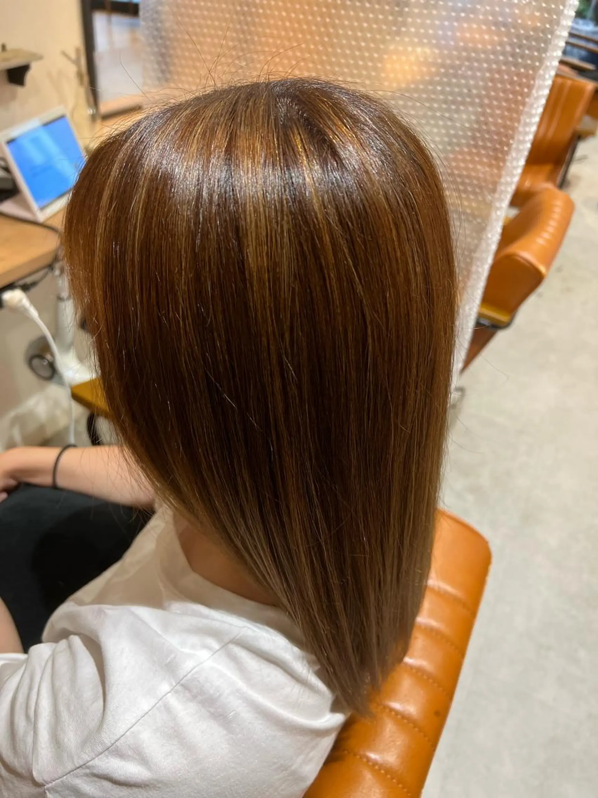 カラー ショートボブ、ハイト ーン特化　/下川のヘアスタイル